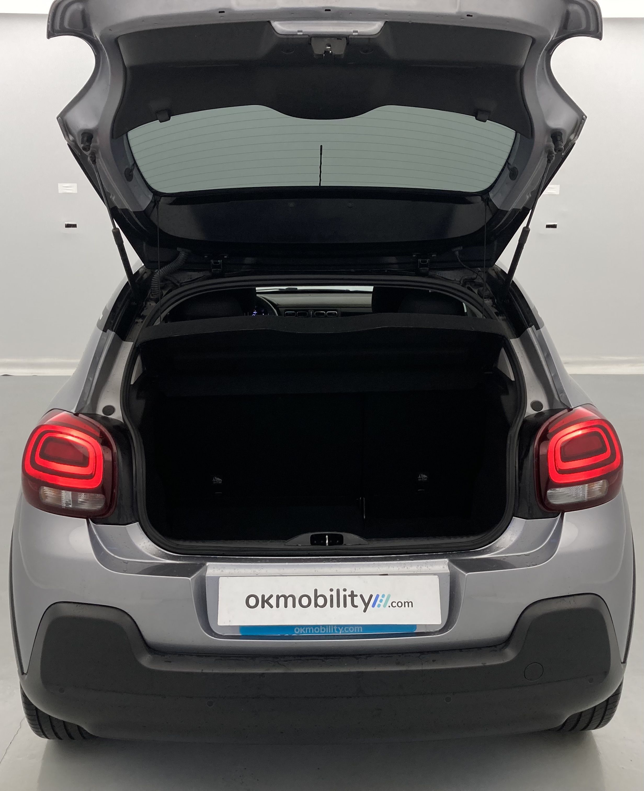 citroen c3 origin max 1.2 PURETECH 83 2024 gris acero / negro 23