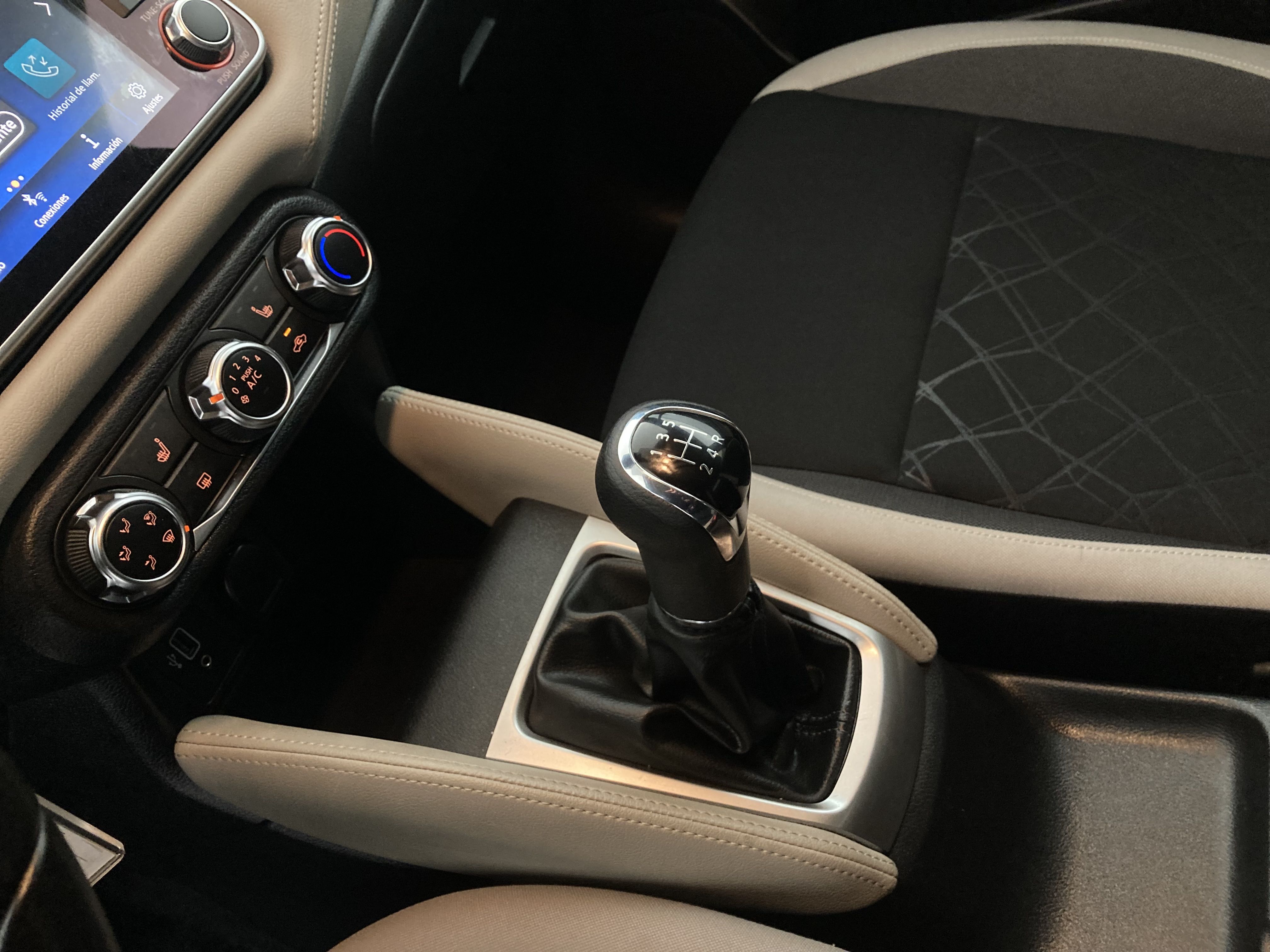 nissan micra n-design 1.0 IG-T 92 2022 orange energy 14