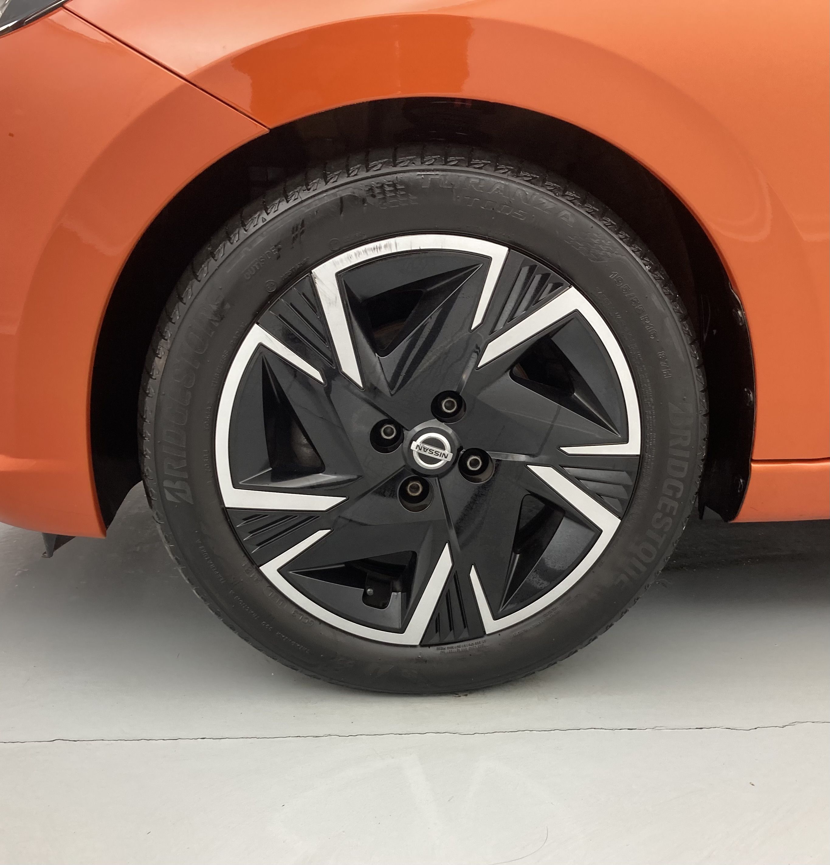 nissan micra n-design 1.0 IG-T 92 2022 orange energy 29