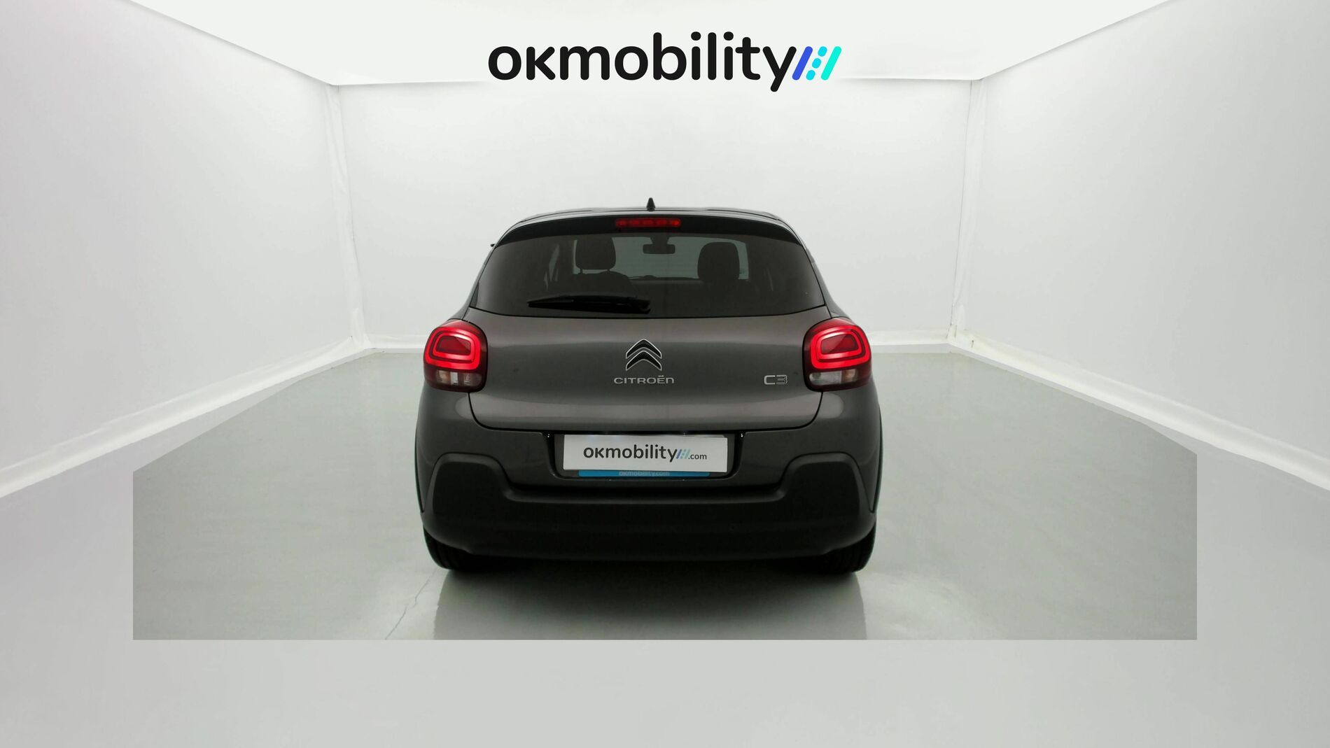 citroen c3 origin max 1.2 PURETECH 83 2024 gris platino / negro 11