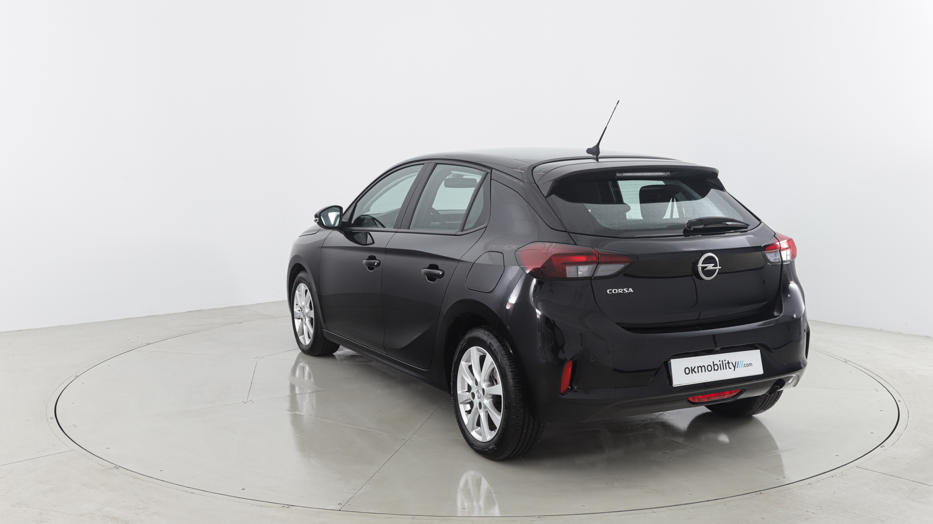 opel corsa edition 1.2 100 2021 negro pulsar 8