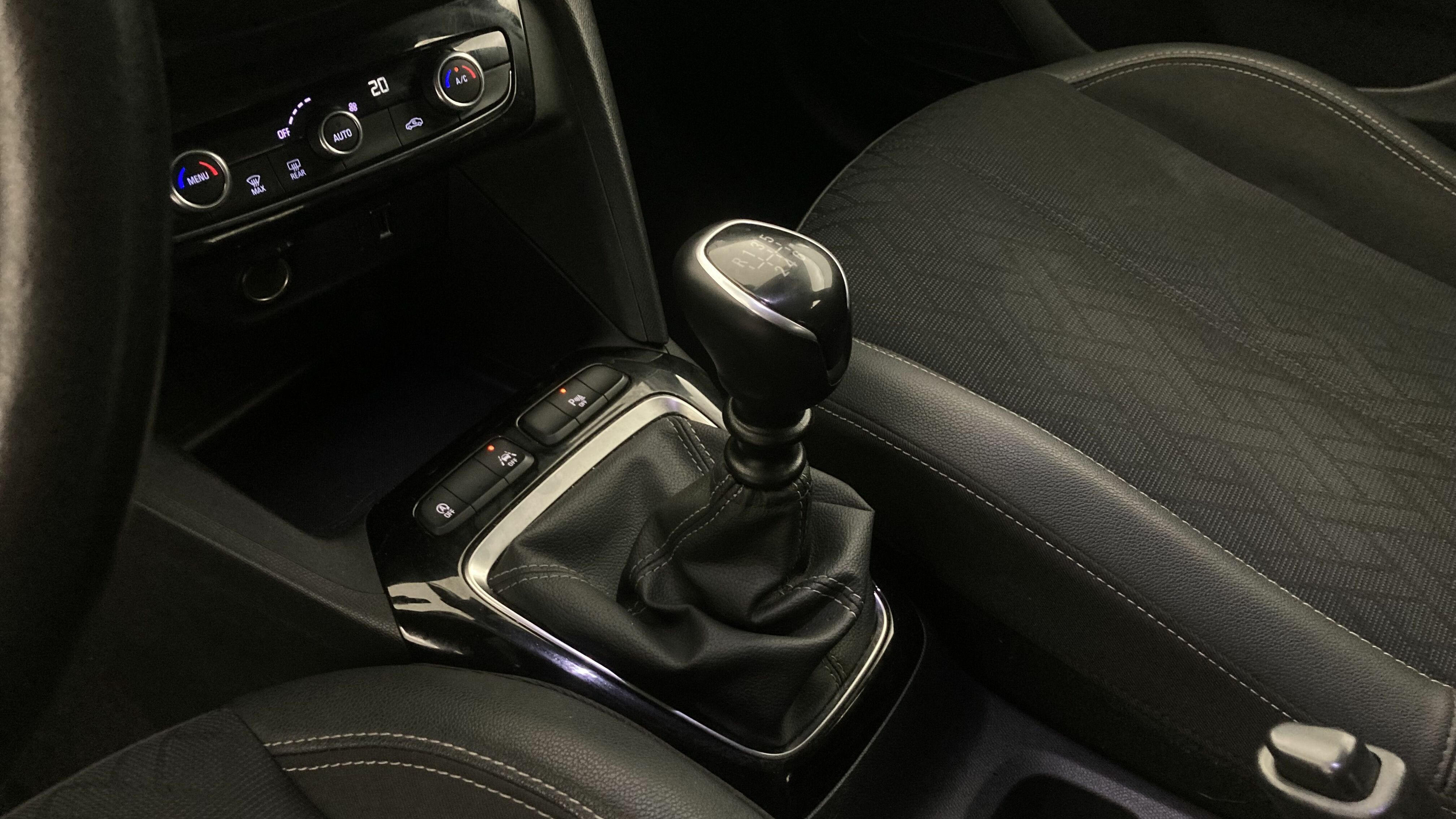 opel corsa elegance 1.2 100 2021 bleu 19