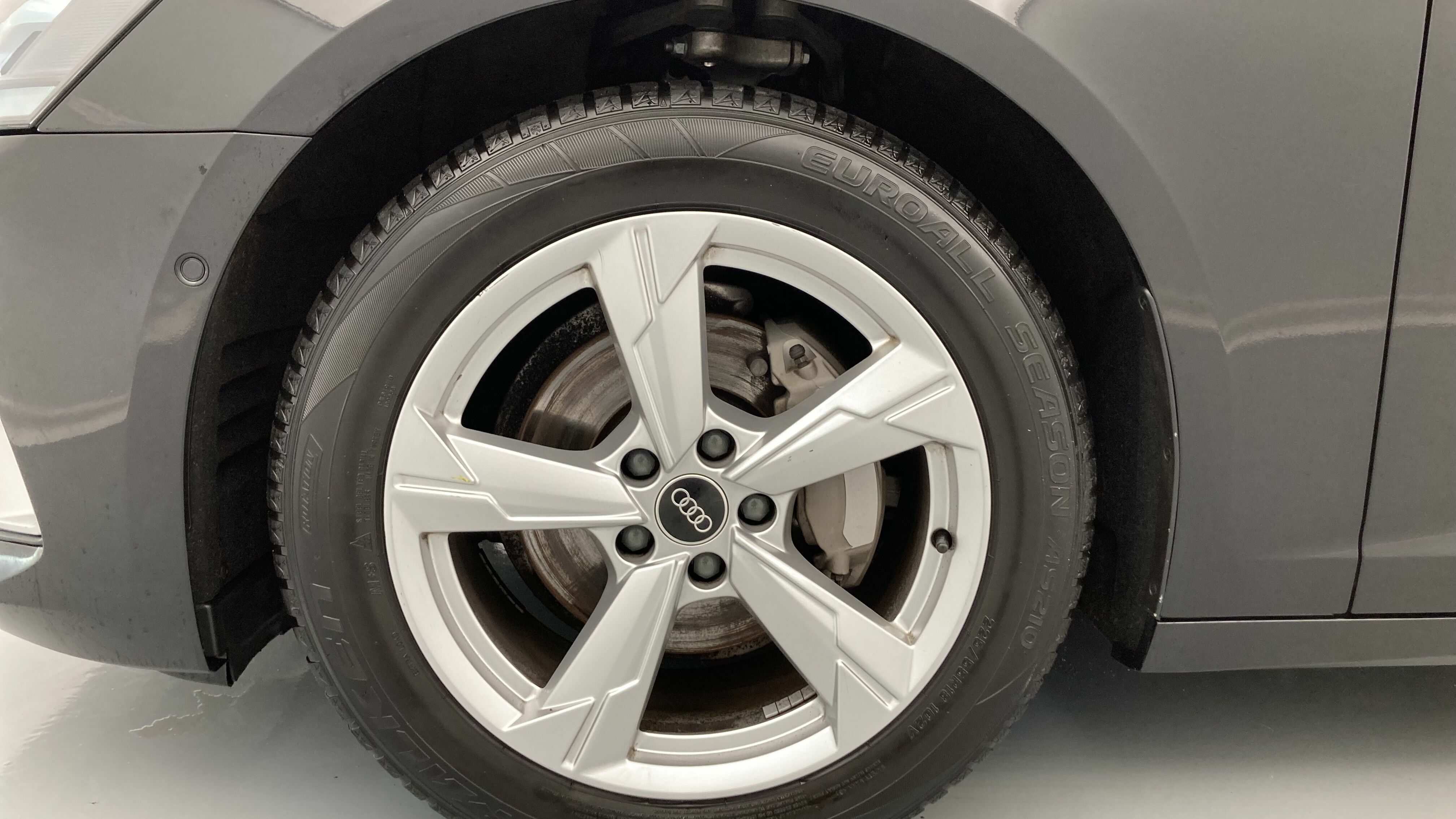 audi a6 avant business 40 TDI 204 STRONIC 2022 negro mitos metalizado 27