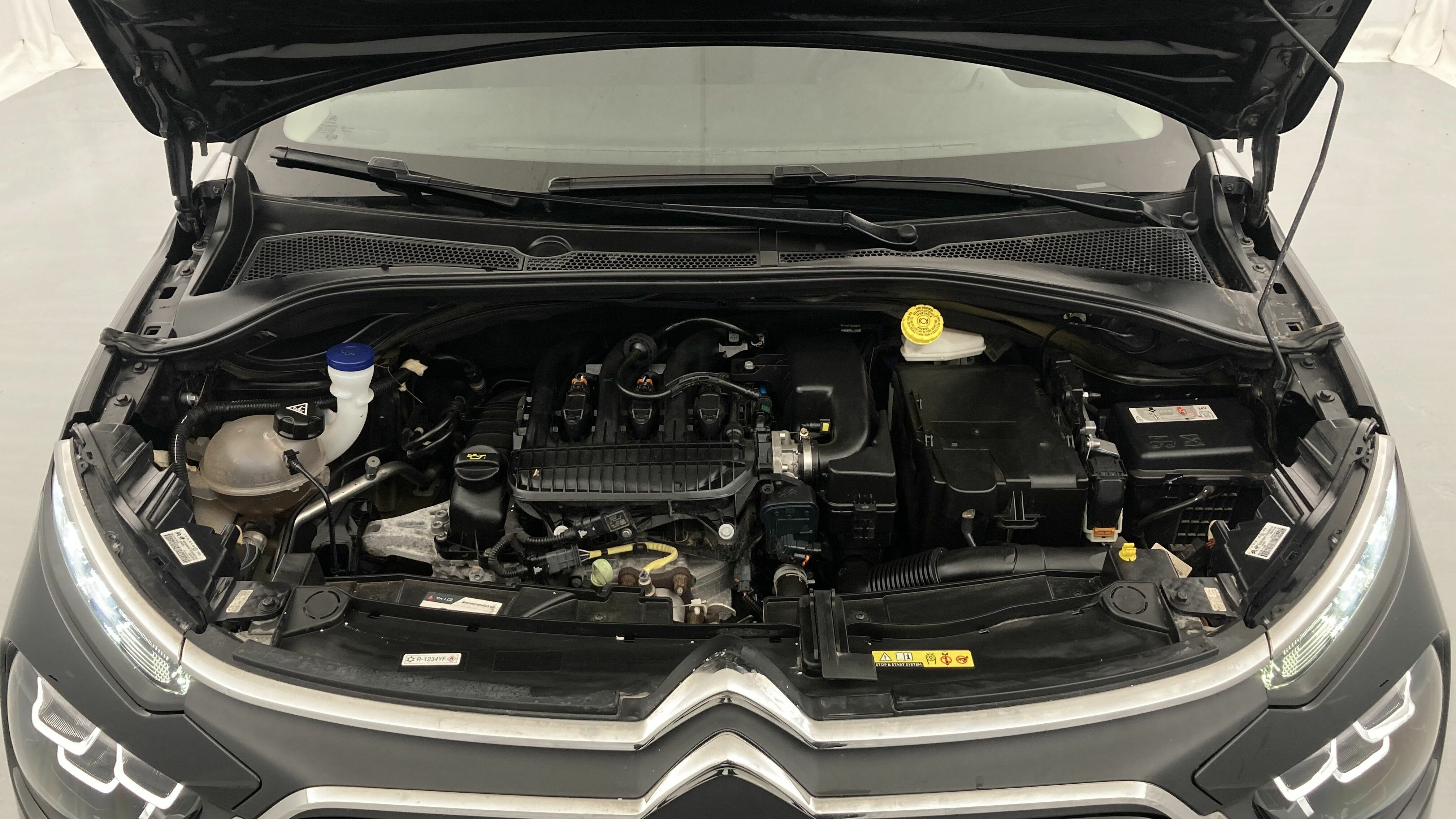 citroen c3 origin max 1.2 PURETECH 83 2024 negro perla nera / blanco 24