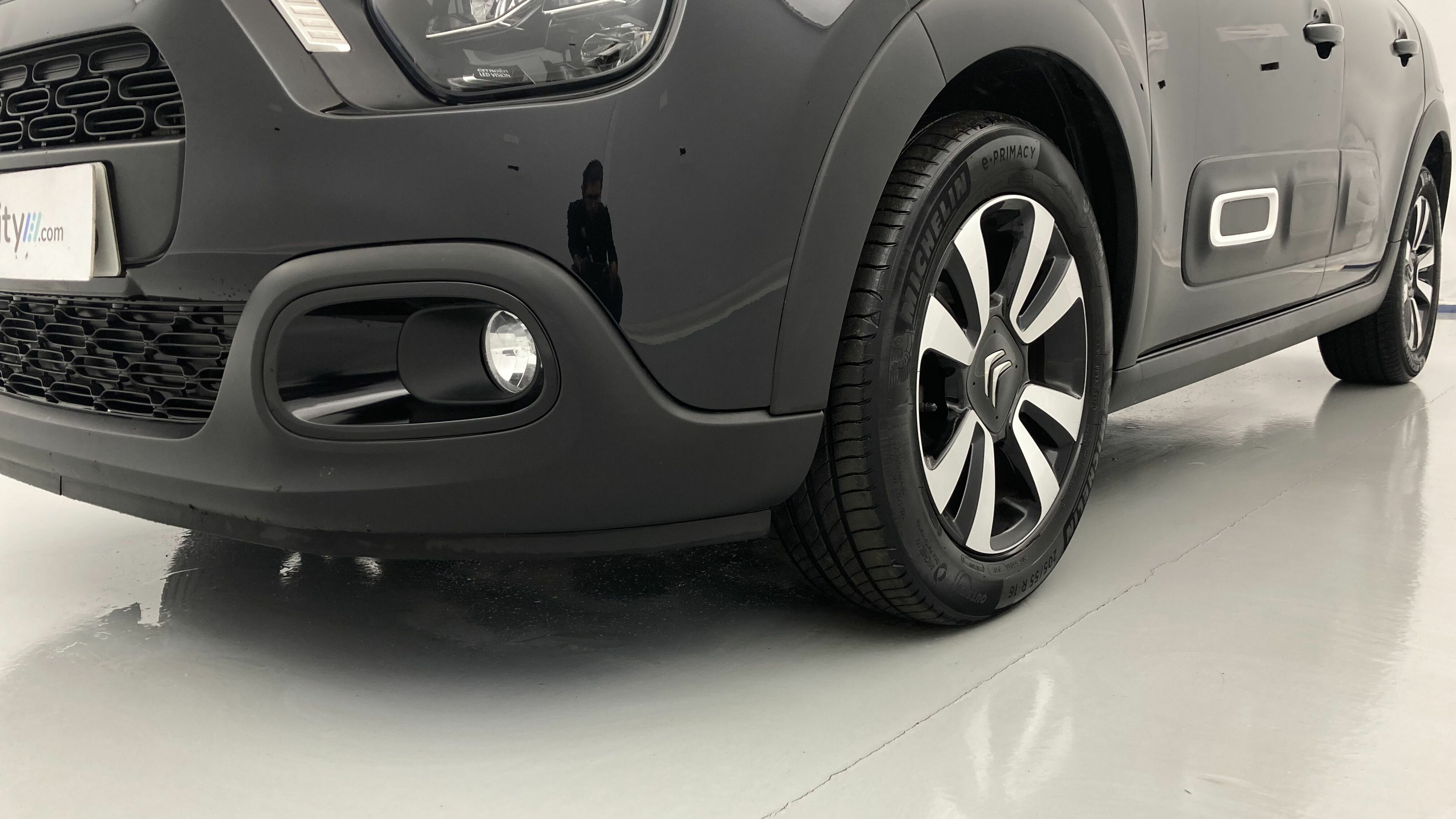 citroen c3 origin max 1.2 PURETECH 83 2024 negro perla nera / blanco 25