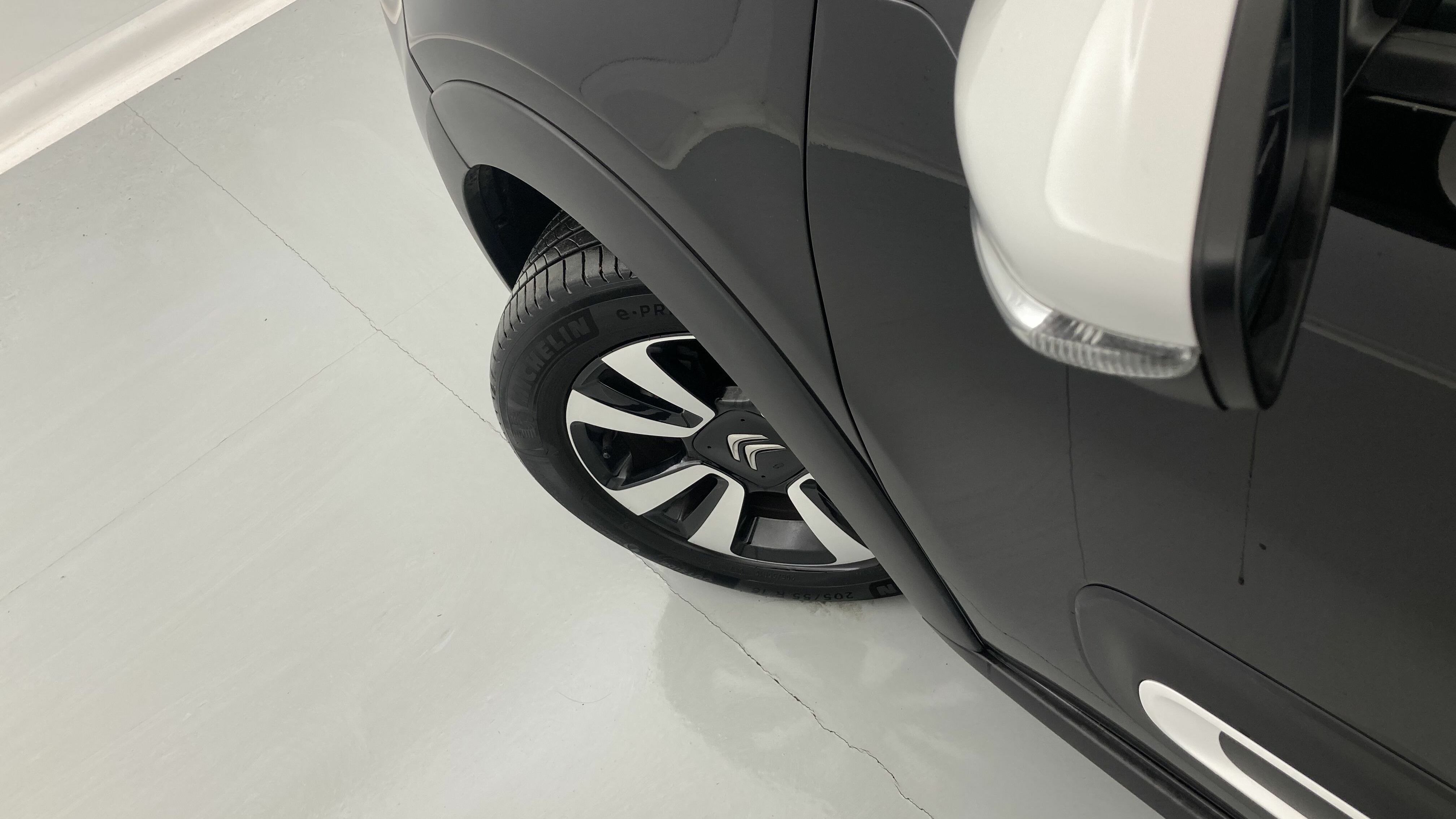 citroen c3 origin max 1.2 PURETECH 83 2024 negro perla nera / blanco 27