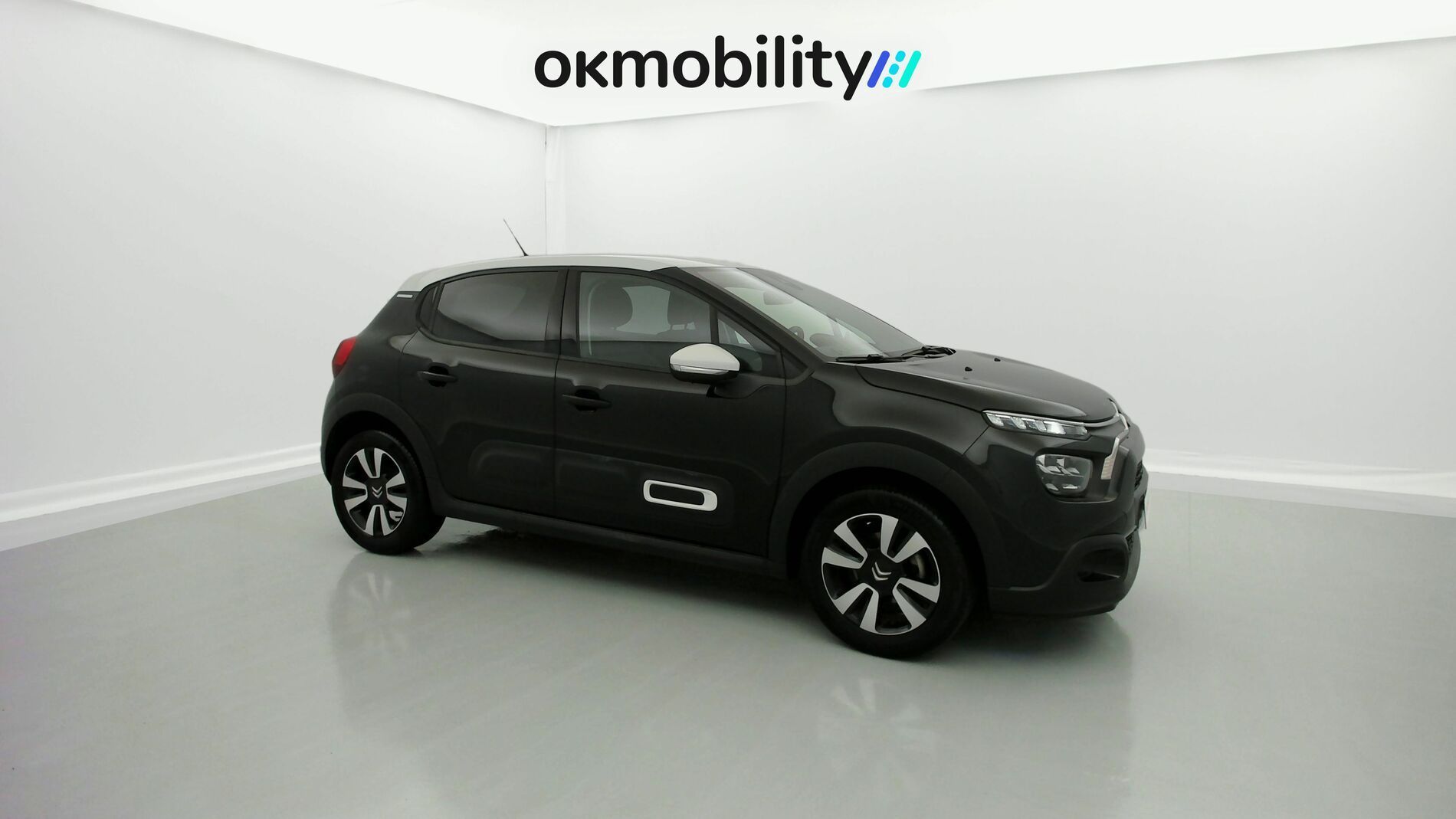 citroen c3 origin max 1.2 PURETECH 83 2024 negro perla nera / blanco 2