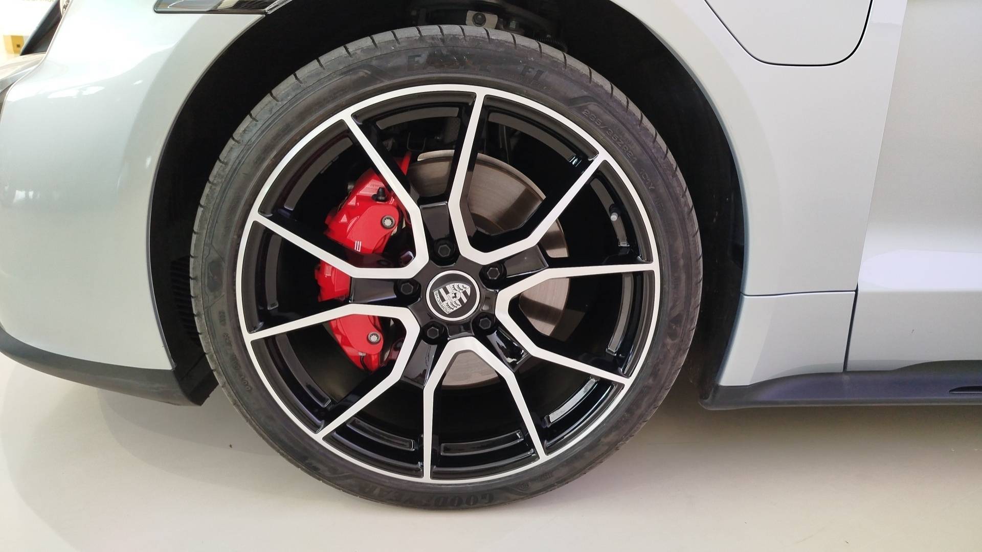 porsche taycan 4s nv 79.2KWH - 530 2023 plata dolomita metalizado 22