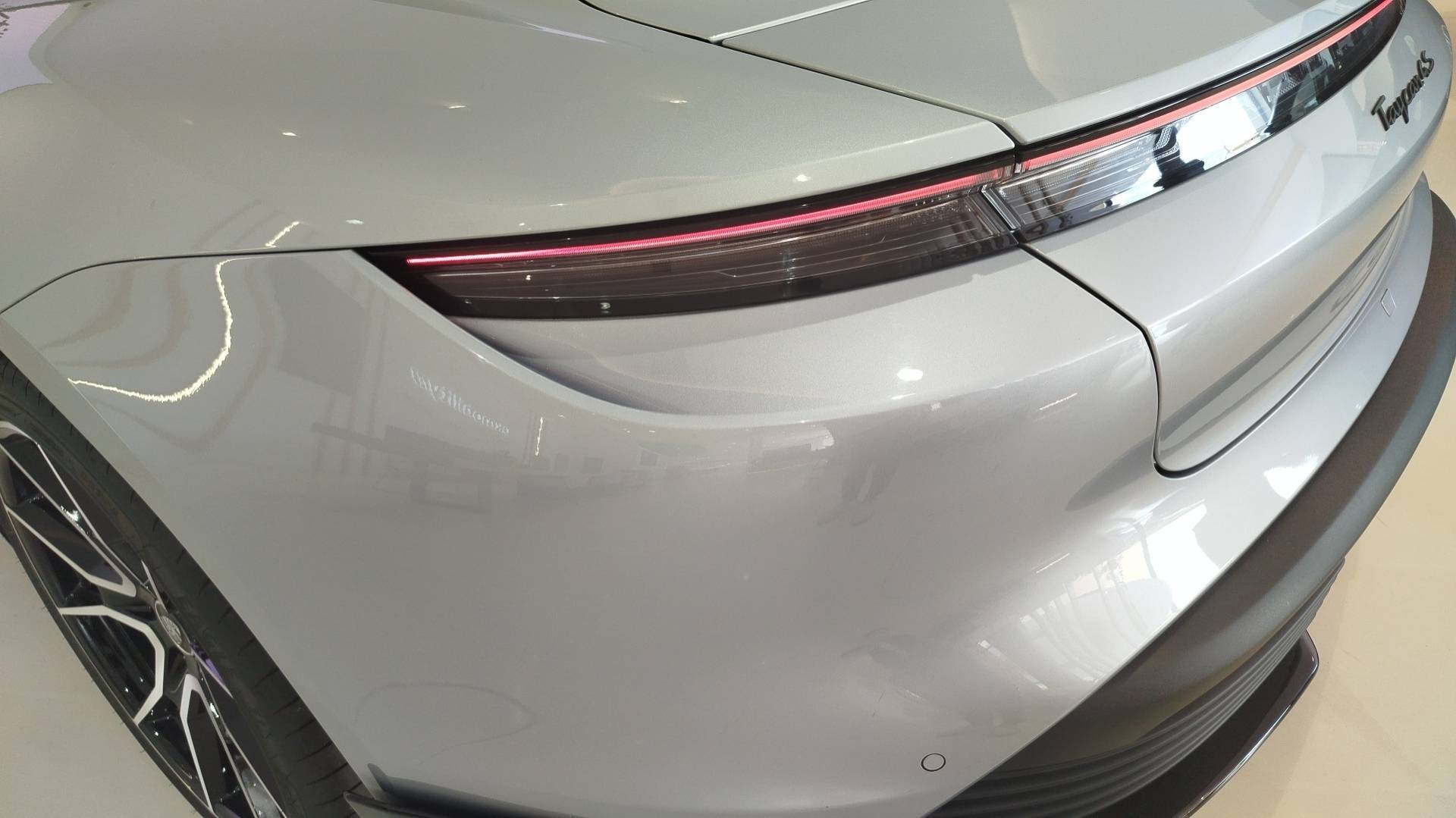 porsche taycan 4s nv 79.2KWH - 530 2023 plata dolomita metalizado 26