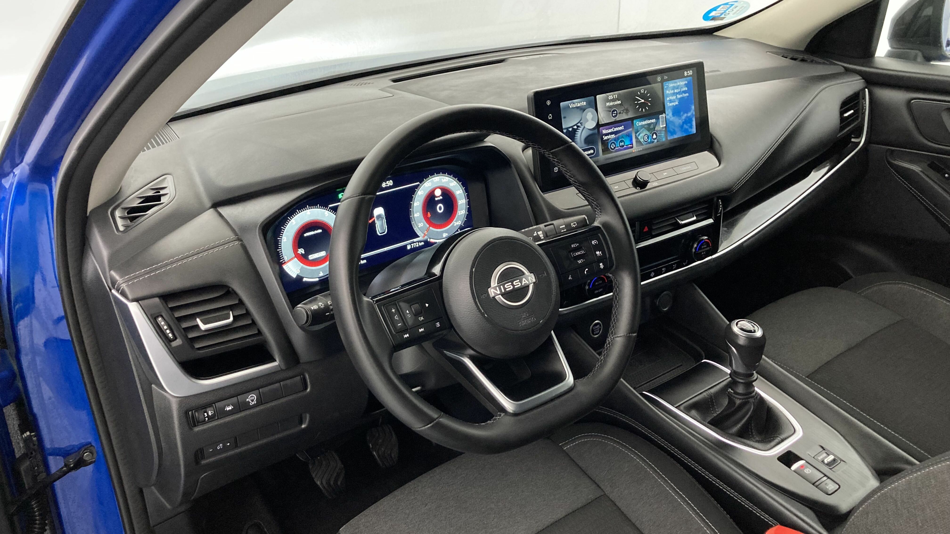 nissan qashqai n-connecta 1.3 DIG-T 140 MHEV 2024 magnetic blue / negro 16