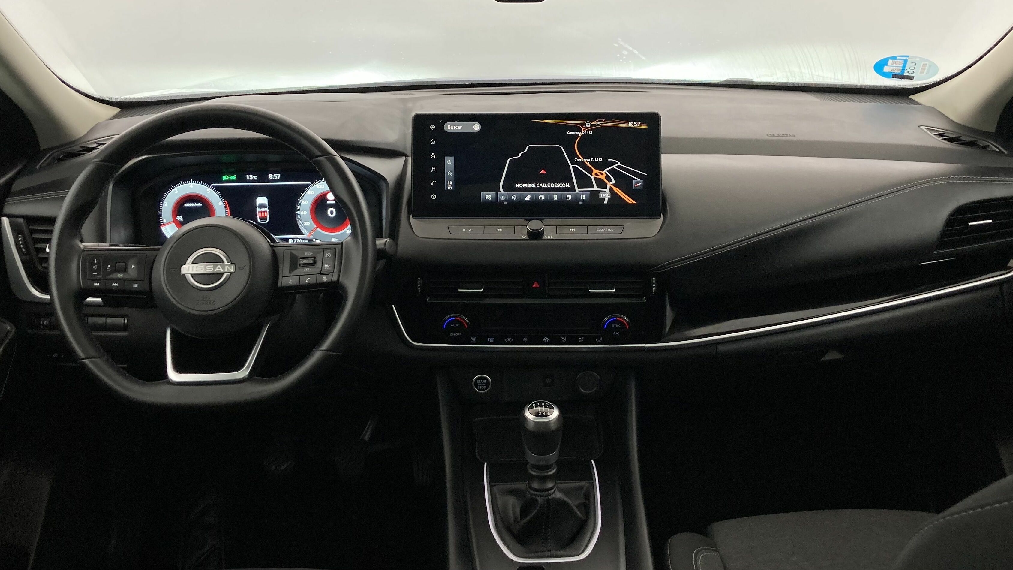 nissan qashqai n-connecta 1.3 DIG-T 140 MHEV 2024 magnetic blue / negro 17