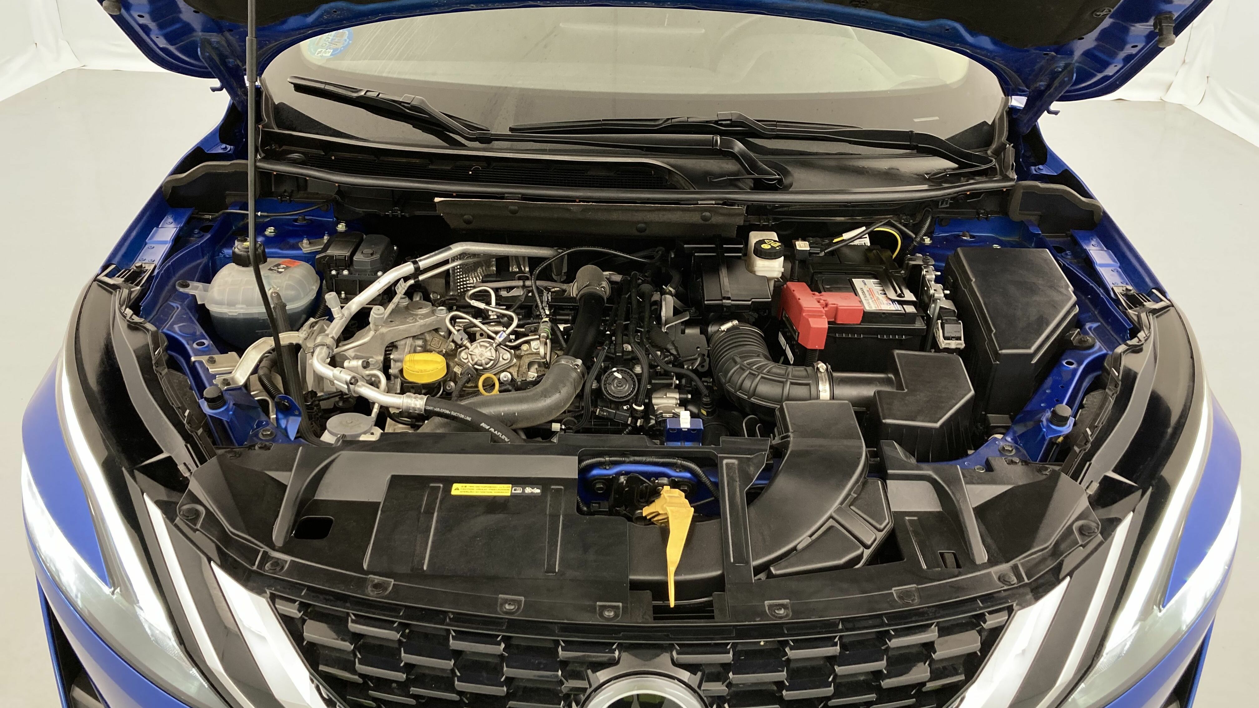 nissan qashqai n-connecta 1.3 DIG-T 140 MHEV 2024 magnetic blue / negro 26