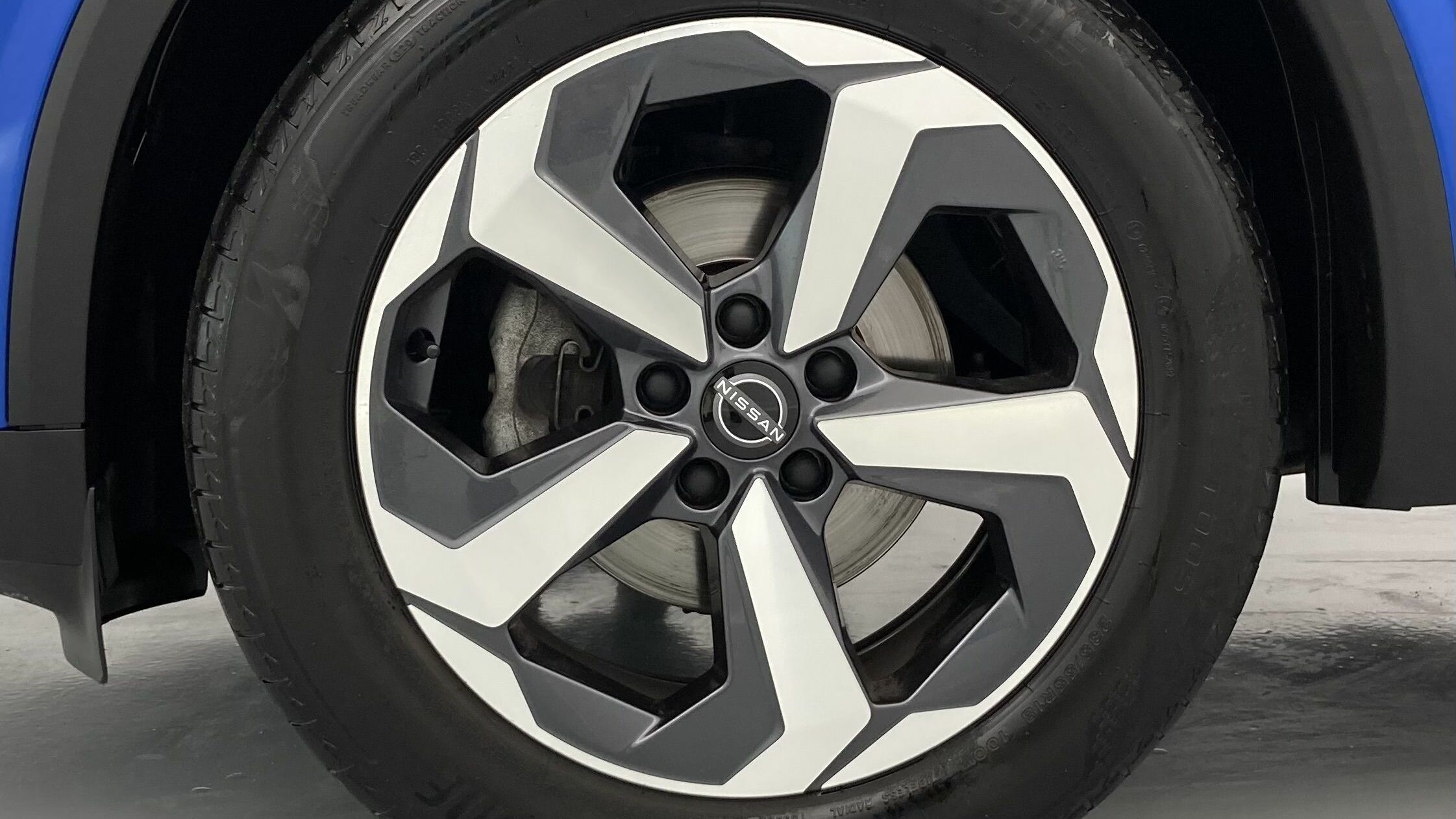 nissan qashqai n-connecta 1.3 DIG-T 140 MHEV 2024 magnetic blue / negro 28