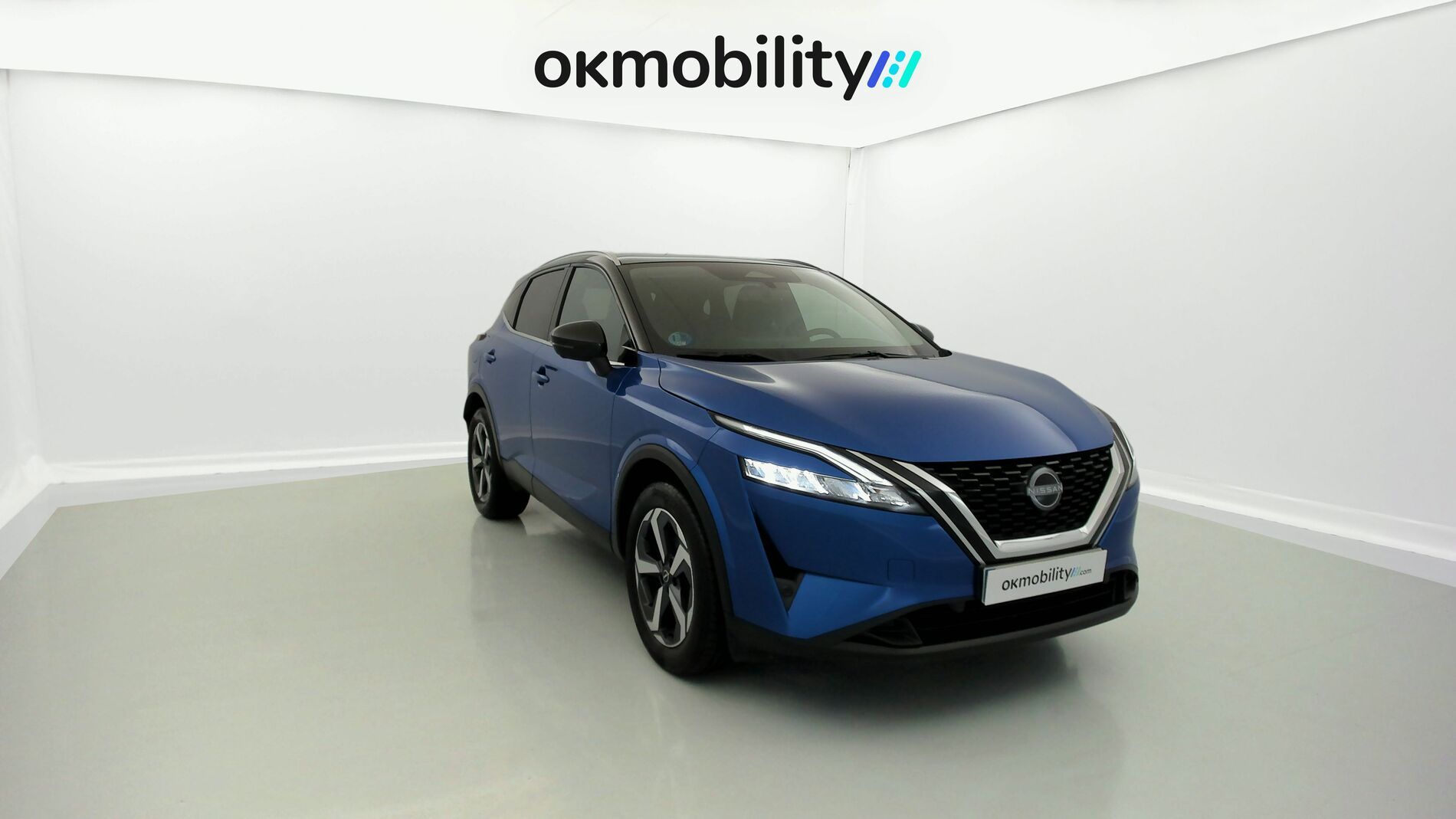 nissan qashqai n-connecta 1.3 DIG-T 140 MHEV 2024 magnetic blue / negro 3