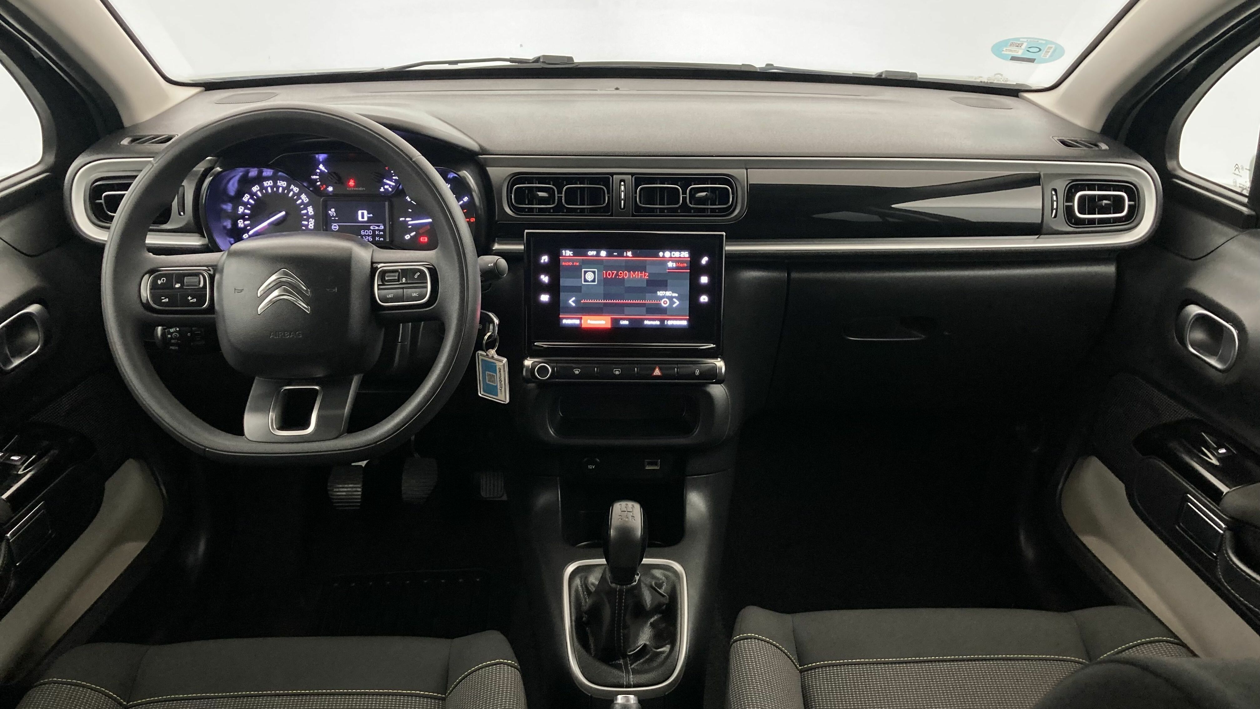 citroen c3 origin max 1.2 PURETECH 83 2024 negro perla nera / blanco 17