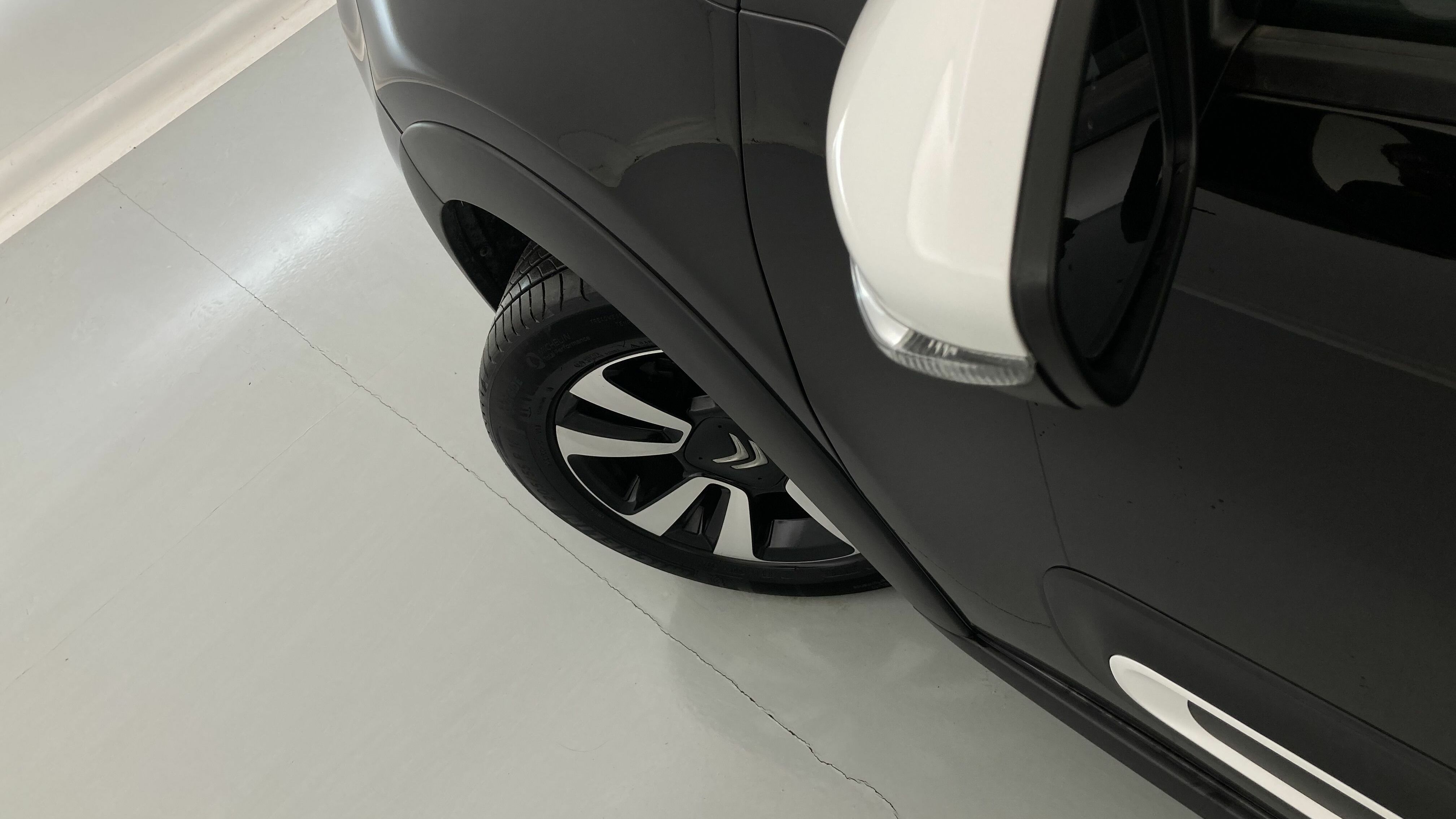 citroen c3 origin max 1.2 PURETECH 83 2024 negro perla nera / blanco 22