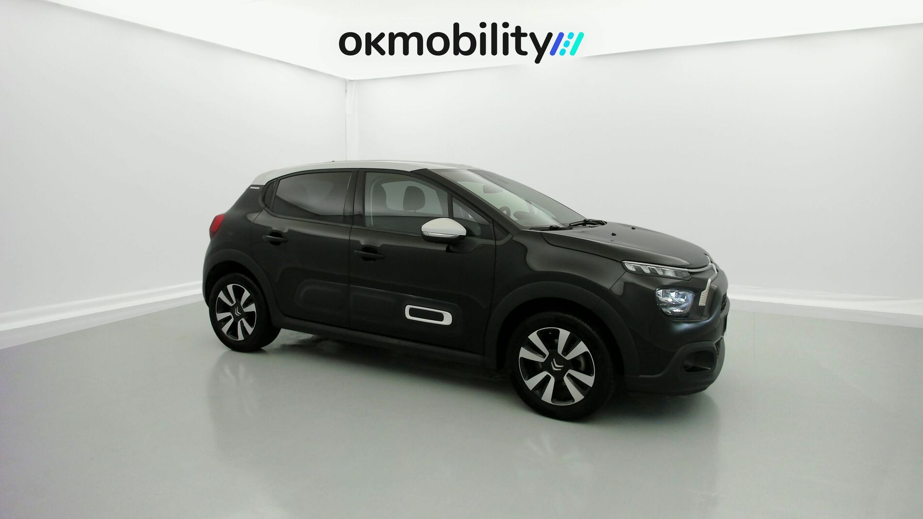 citroen c3 origin max 1.2 PURETECH 83 2024 negro perla nera / blanco 2