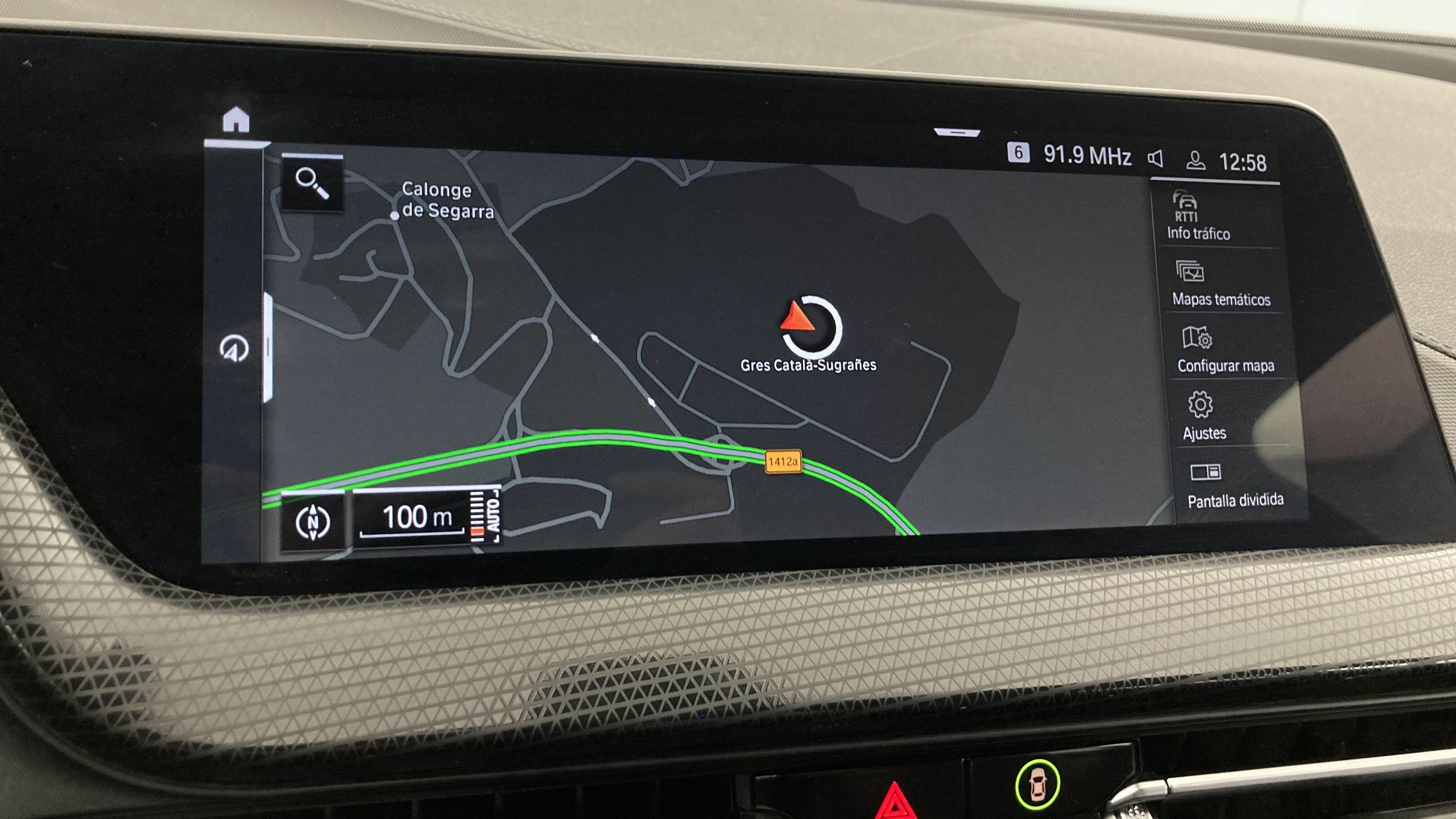 bmw serie 1 m sport colorvision 118I 136 STEPTRONIC 2024 skyscraper grau 20