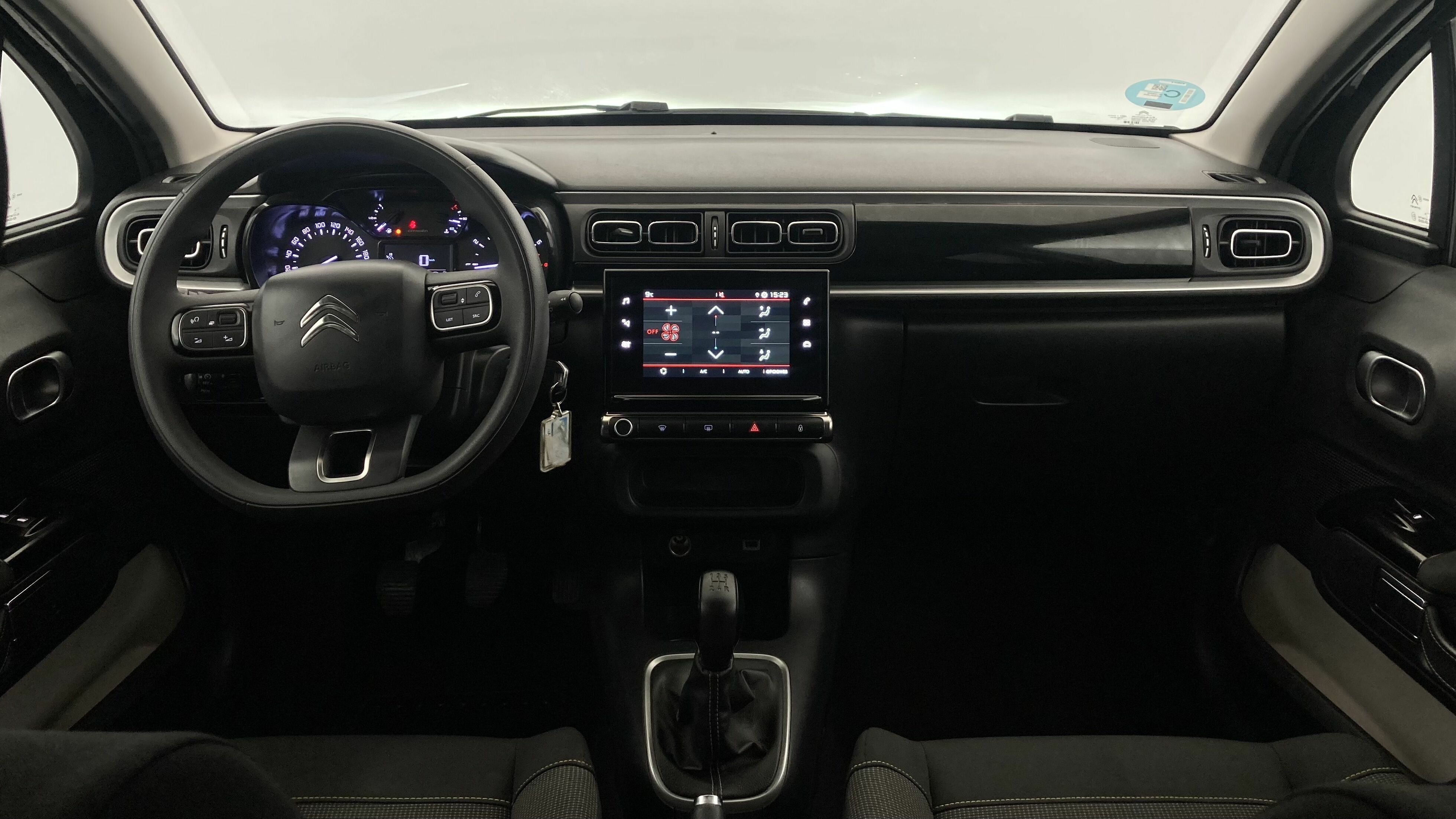 citroen c3 origin max 1.2 PURETECH 83 2024 negro perla nera / blanco 16