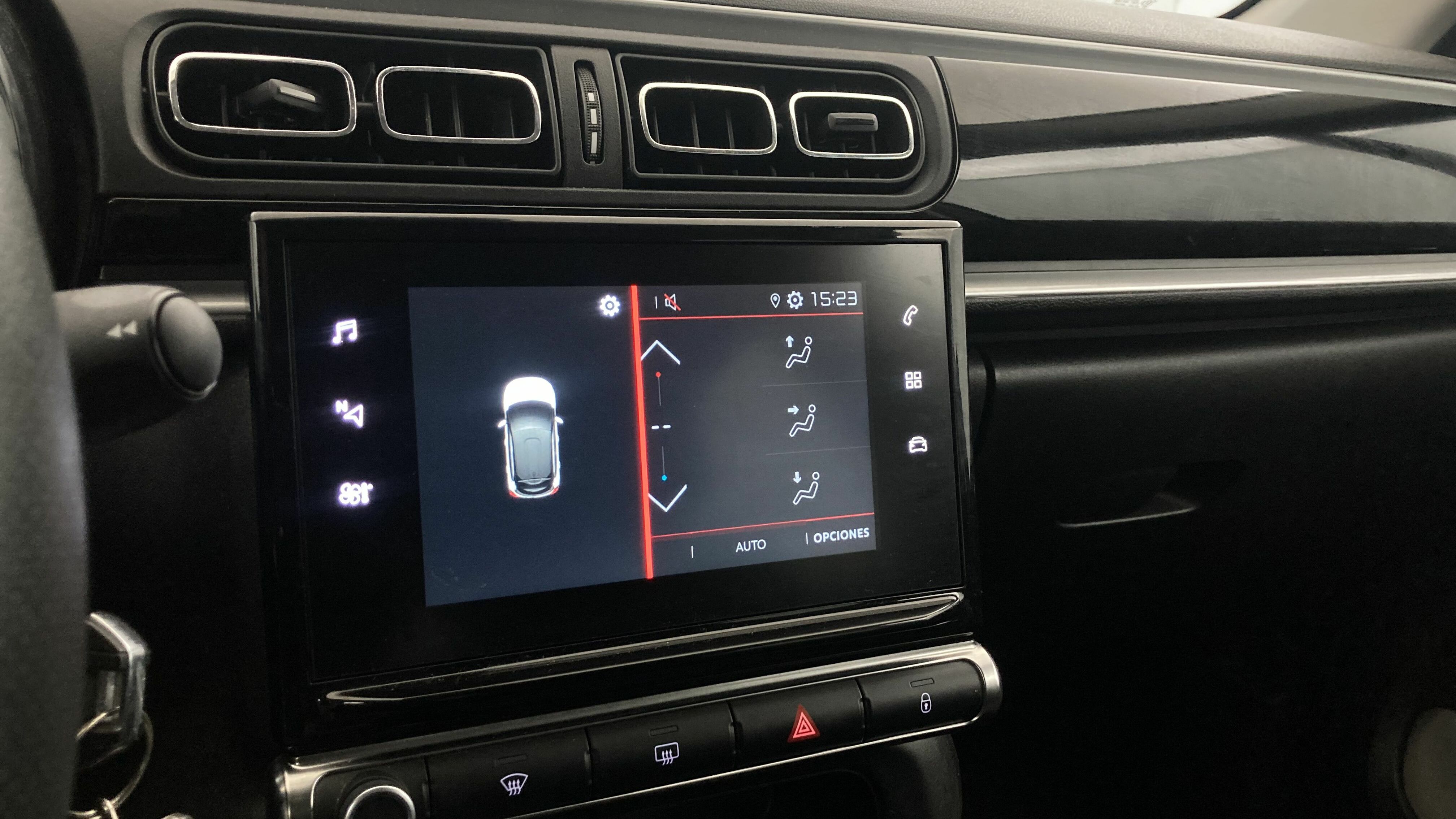 citroen c3 origin max 1.2 PURETECH 83 2024 negro perla nera / blanco 19