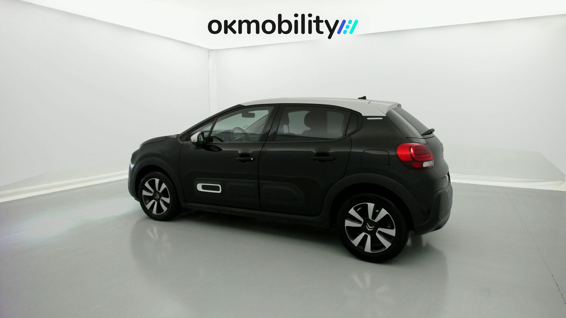 citroen c3 origin max 1.2 PURETECH 83 2024 negro perla nera / blanco 8