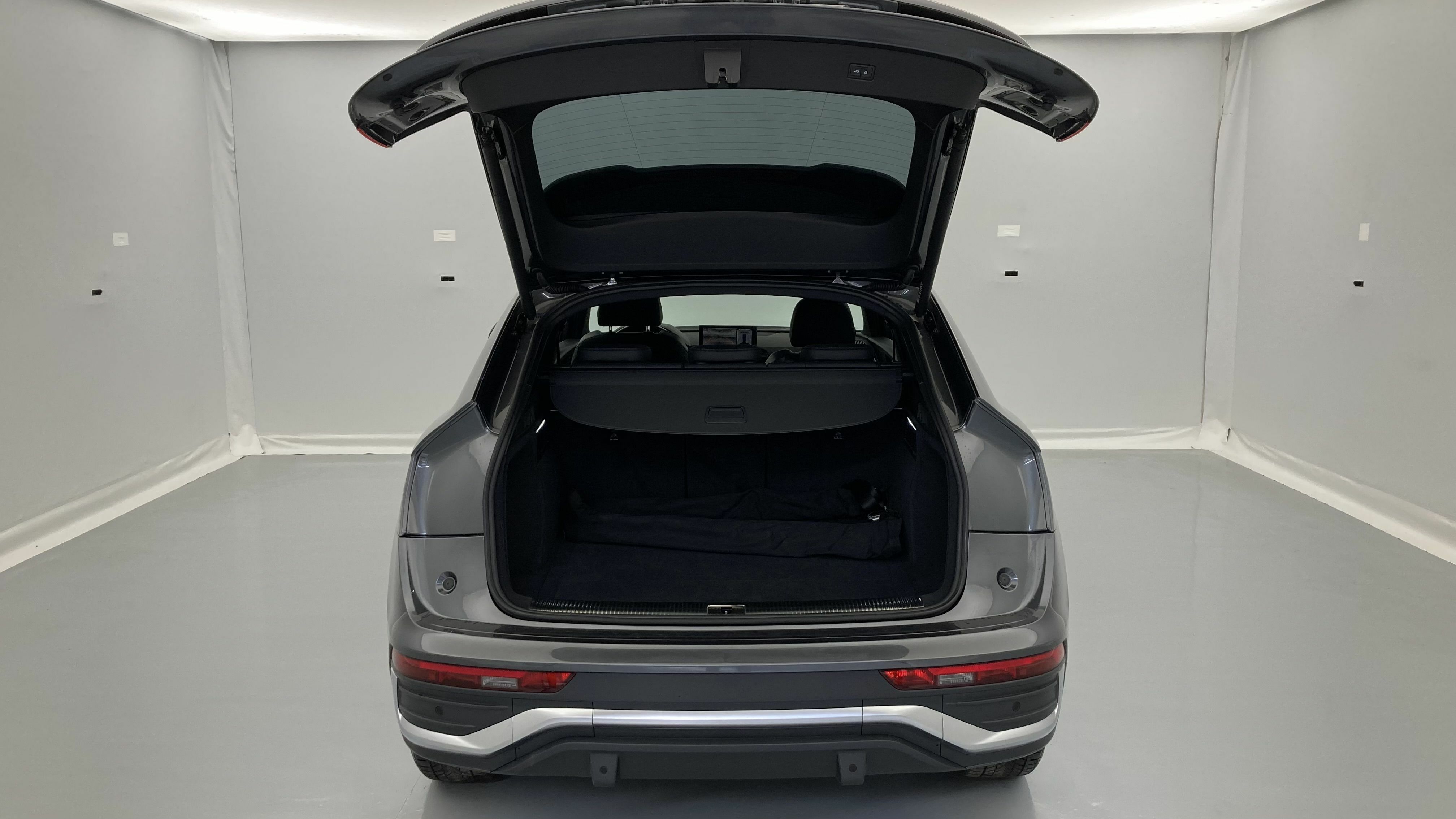 audi q5 sportback s line 40 TFSI 204 STRONIC QUATTRO 2023 daytonagrau perleffekt 24