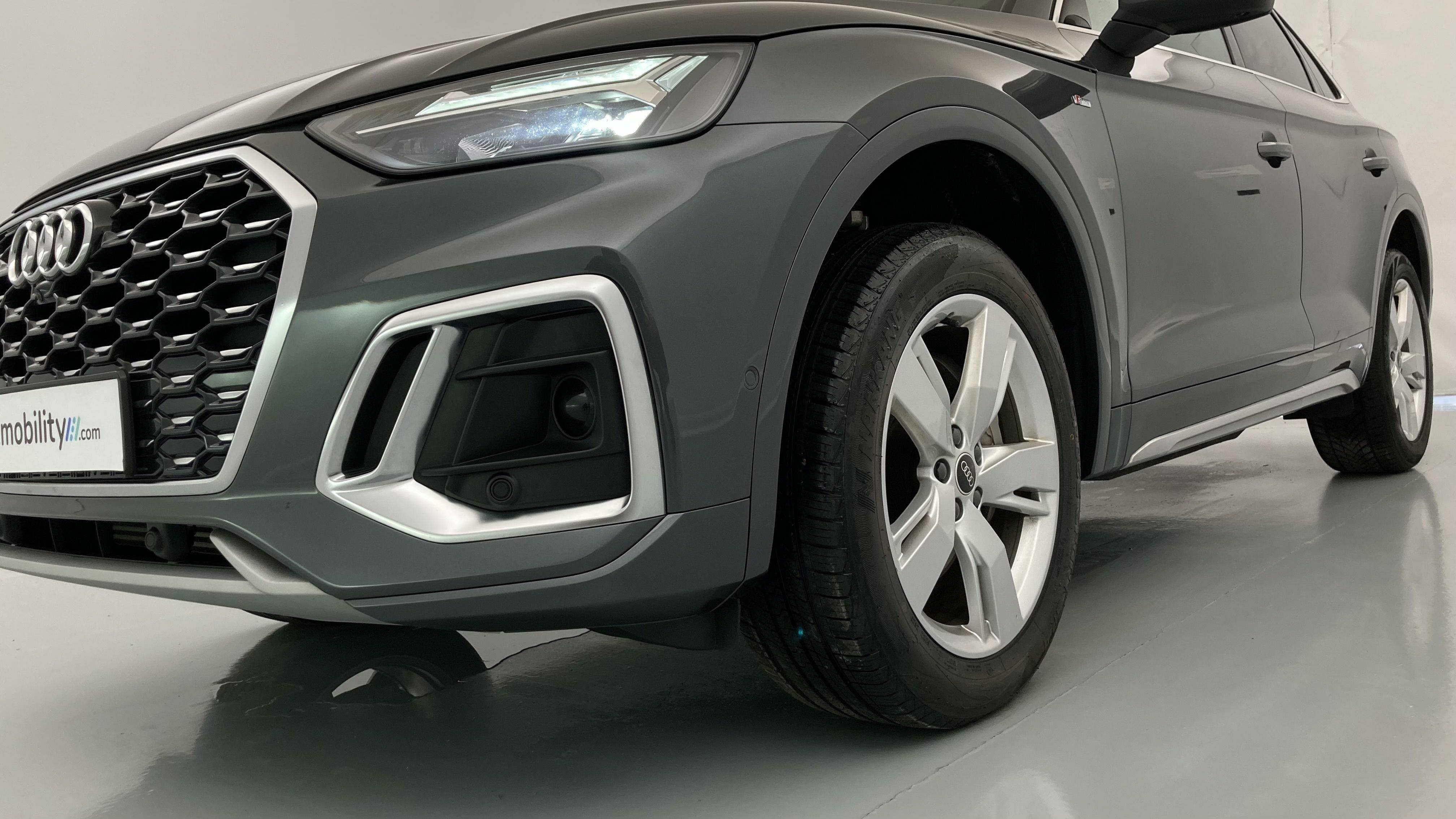 audi q5 sportback s line 40 TFSI 204 STRONIC QUATTRO 2023 daytonagrau perleffekt 26