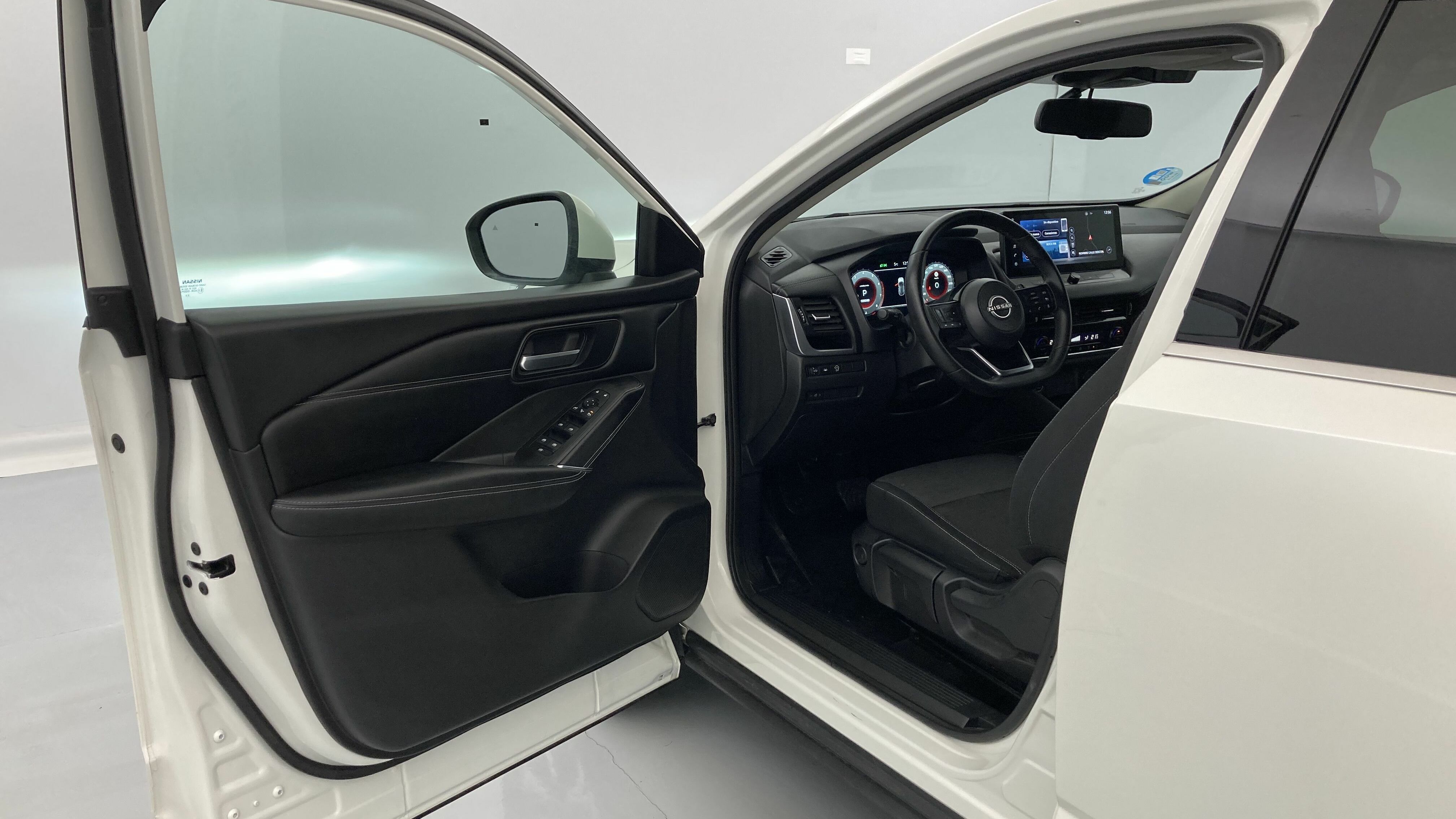 nissan qashqai n-connecta 1.3 DIG-T MHEV 158 XTRONIC 2024 blanco perlado 14