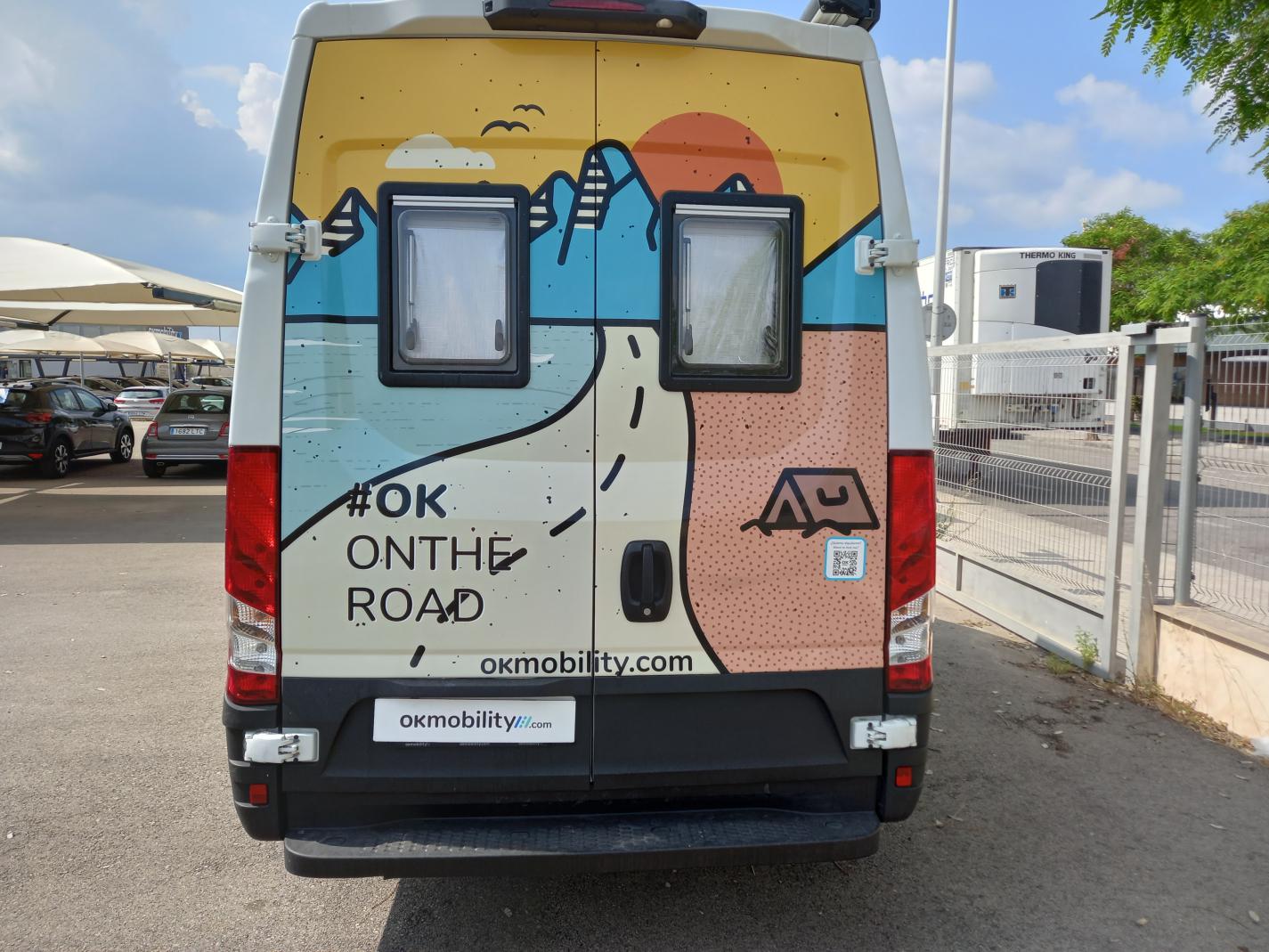 iveco daily camper camper 2.3 MJET 156CV HI MATIC 2022 blanco 10