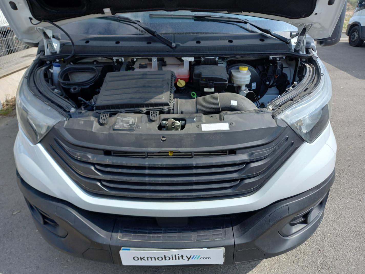 iveco daily camper camper 2.3 MJET 156CV HI MATIC 2022 blanco 17