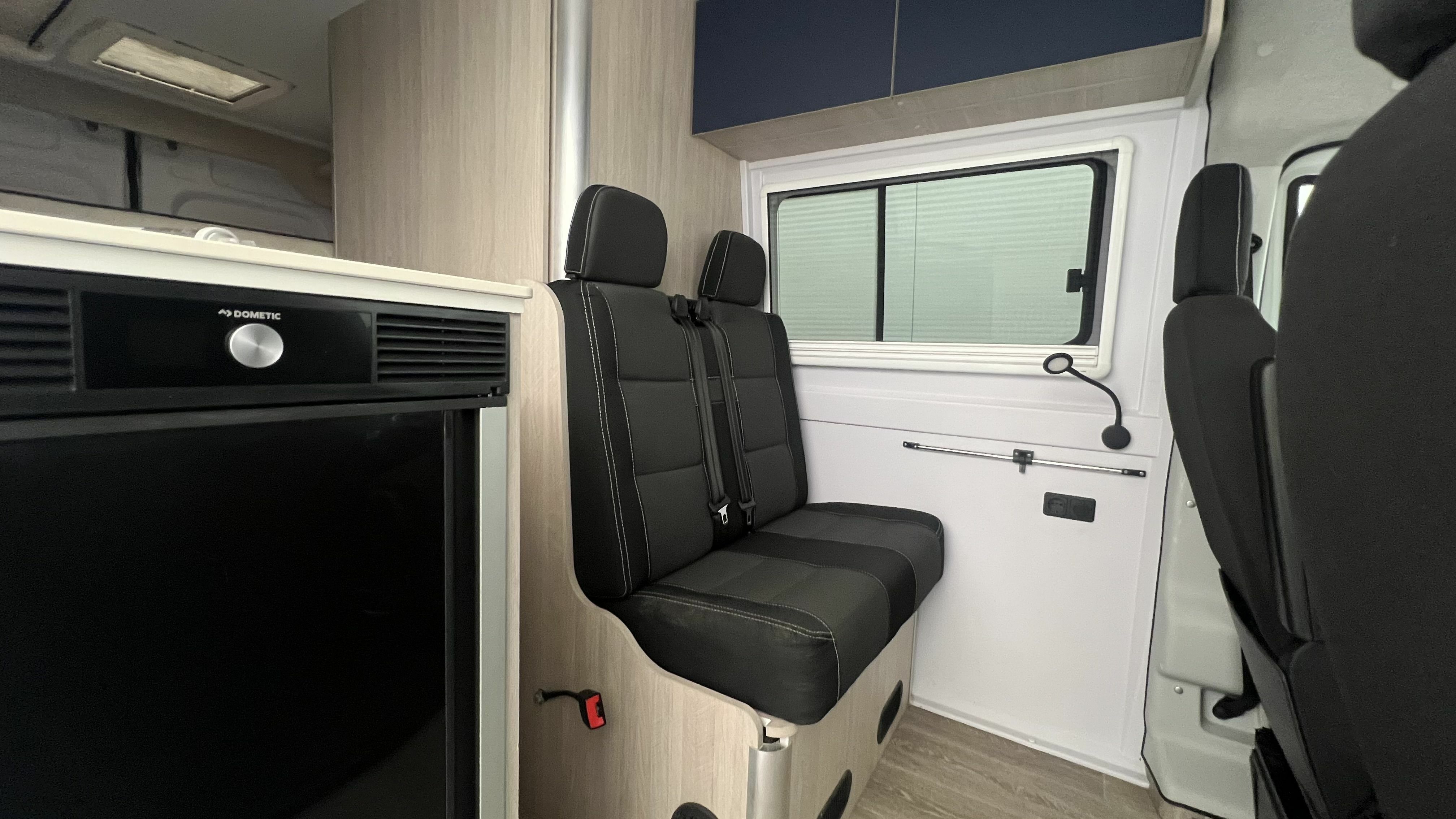 iveco daily camper camper 2.3 MJET 156CV HI MATIC 2022 blanco 21