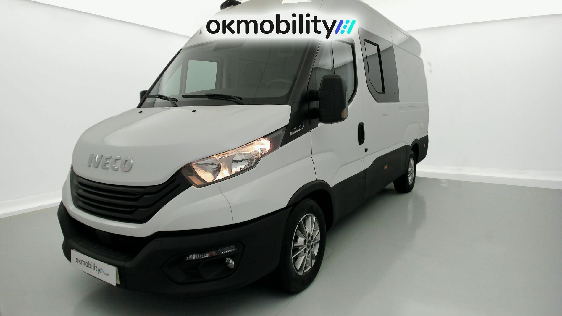 iveco daily camper camper 2.3 MJET 156CV HI MATIC 2022 blanco 1