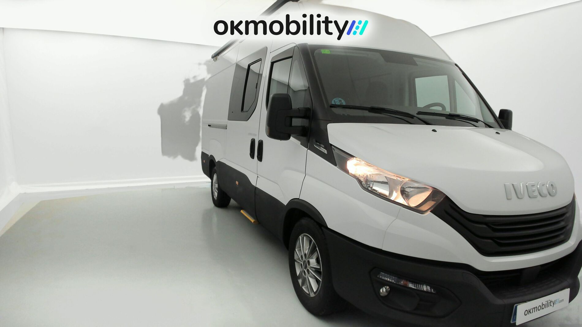 iveco daily camper camper 2.3 MJET 156CV HI MATIC 2022 blanco 3