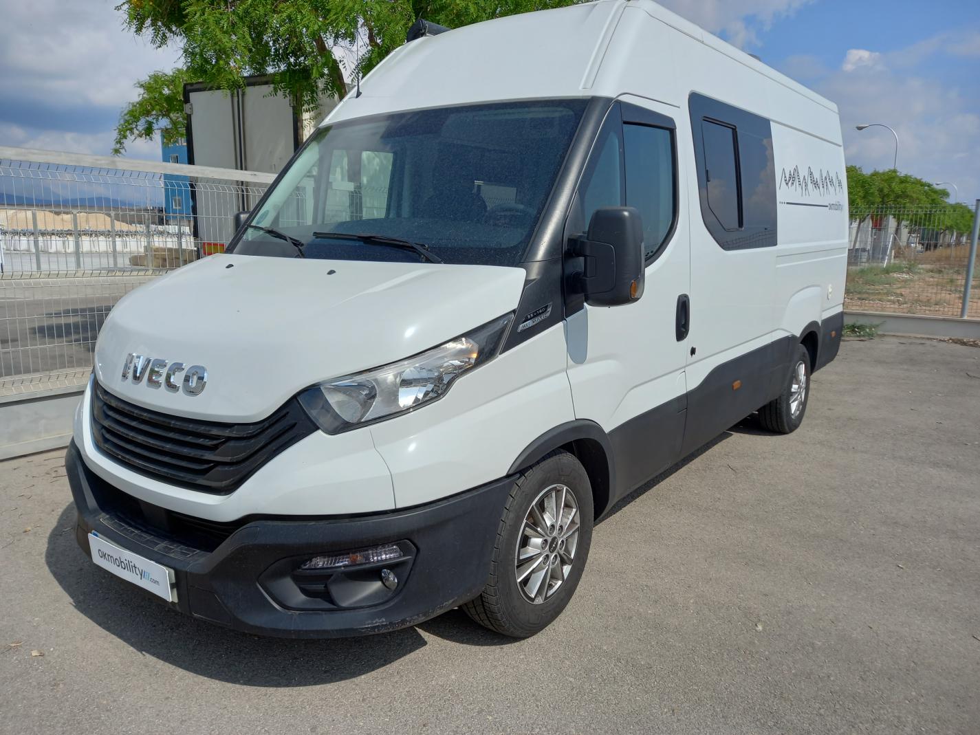 iveco daily camper camper 2.3 MJET 156CV HI MATIC 2022 blanco 1