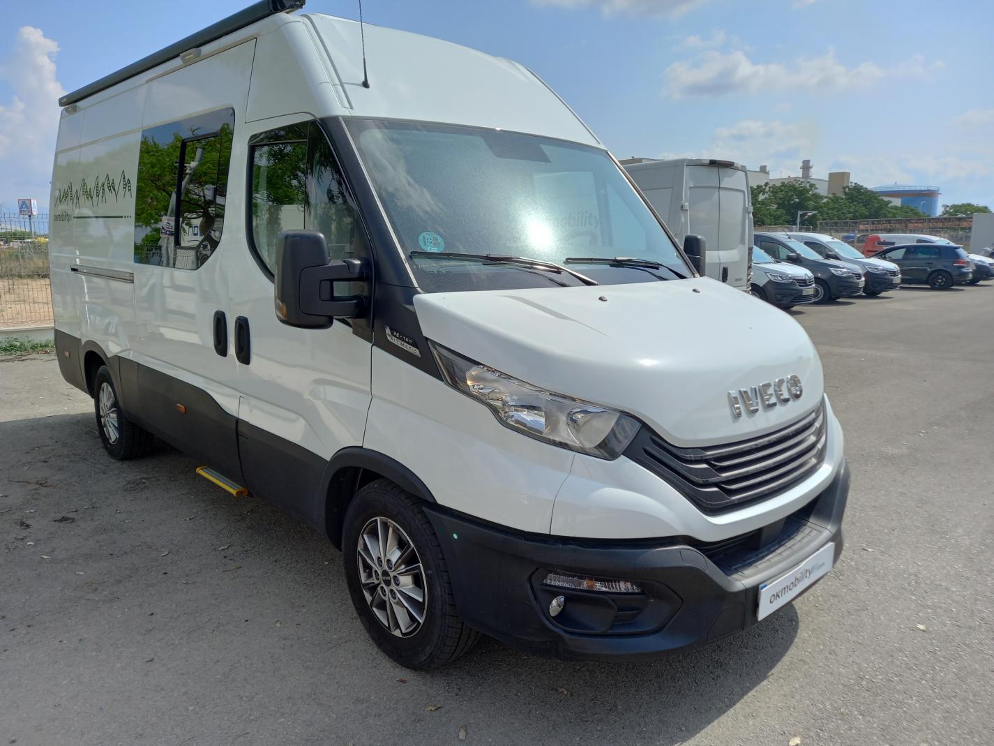 iveco daily camper camper 2.3 MJET 156CV HI MATIC 2022 blanco 4