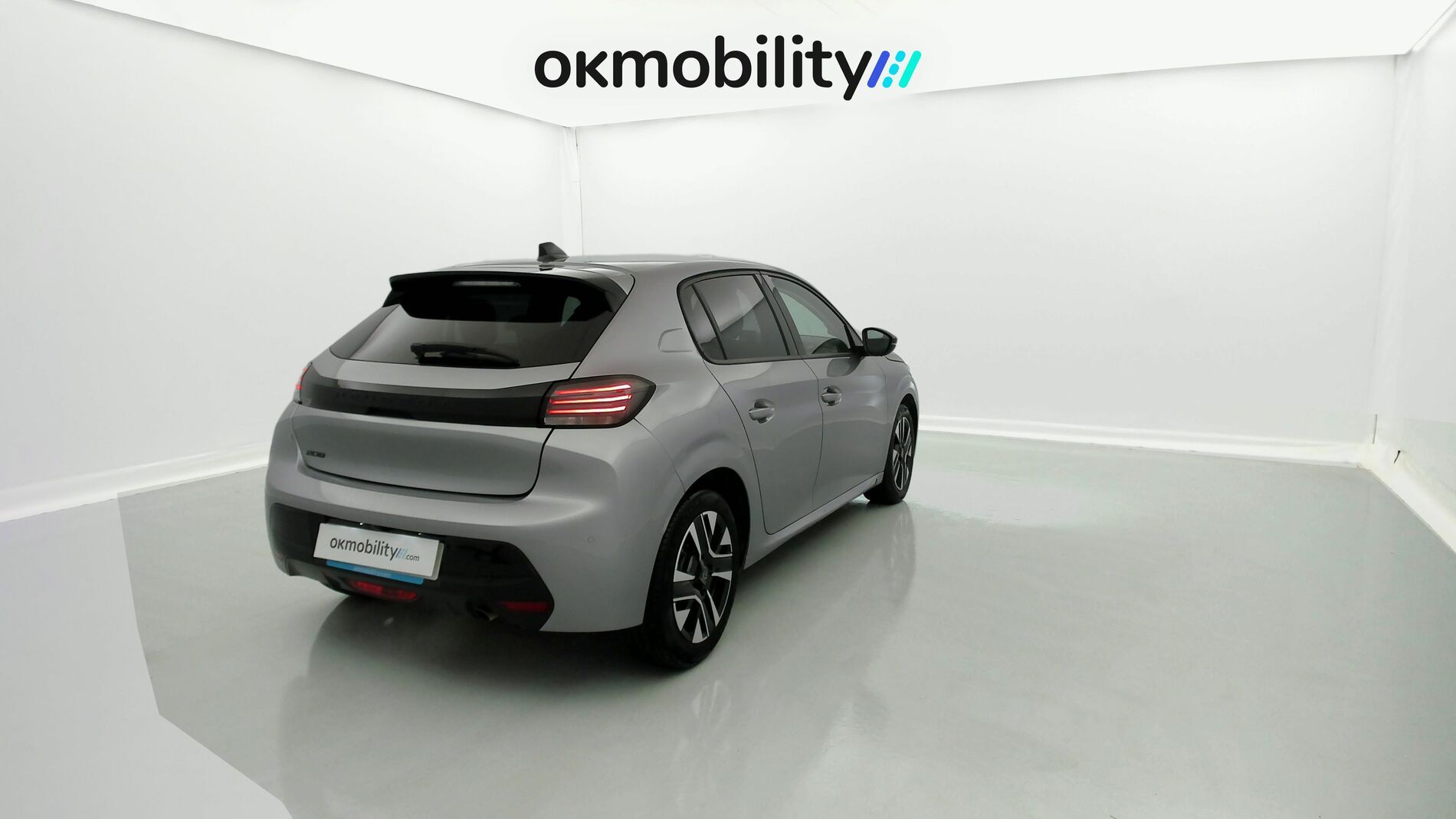 peugeot 208 allure 1.2 PURETECH 100 2024 gris artense 12