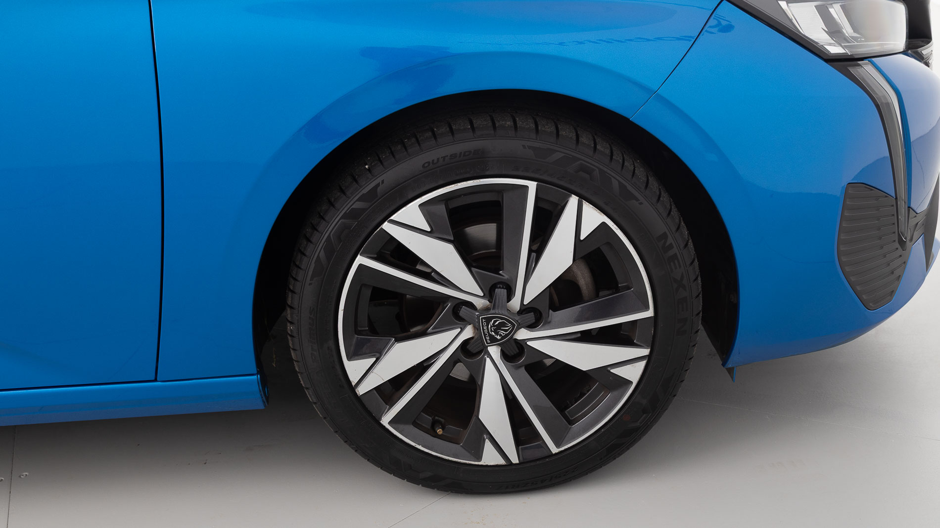 peugeot 308 allure 1.2 PURETECH 130 EAT 2023 azul vertigo 30