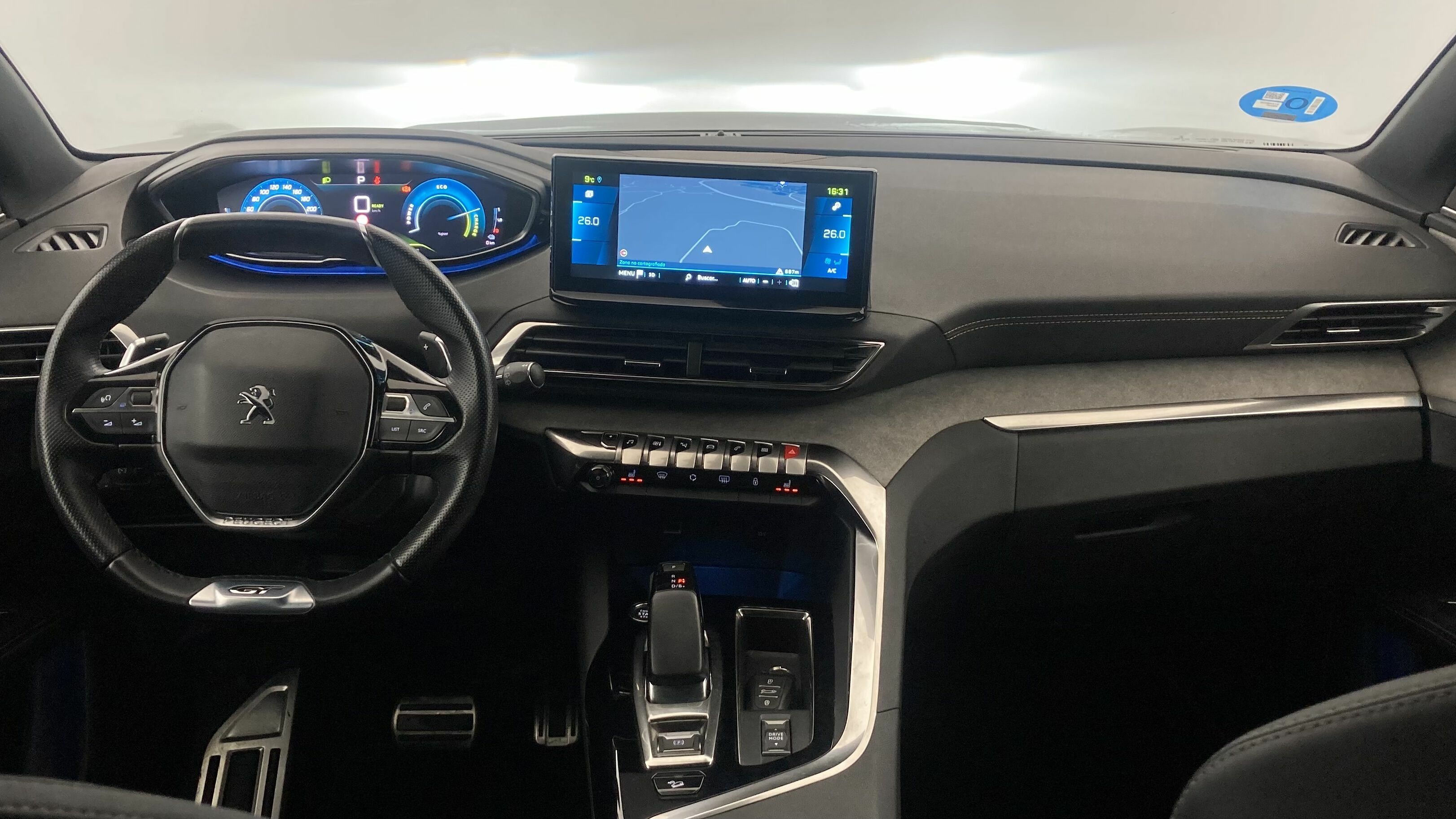 peugeot 3008 gt pack 1.6 HYBRID 300 EAT PHEV 2022 negro perla nera 15