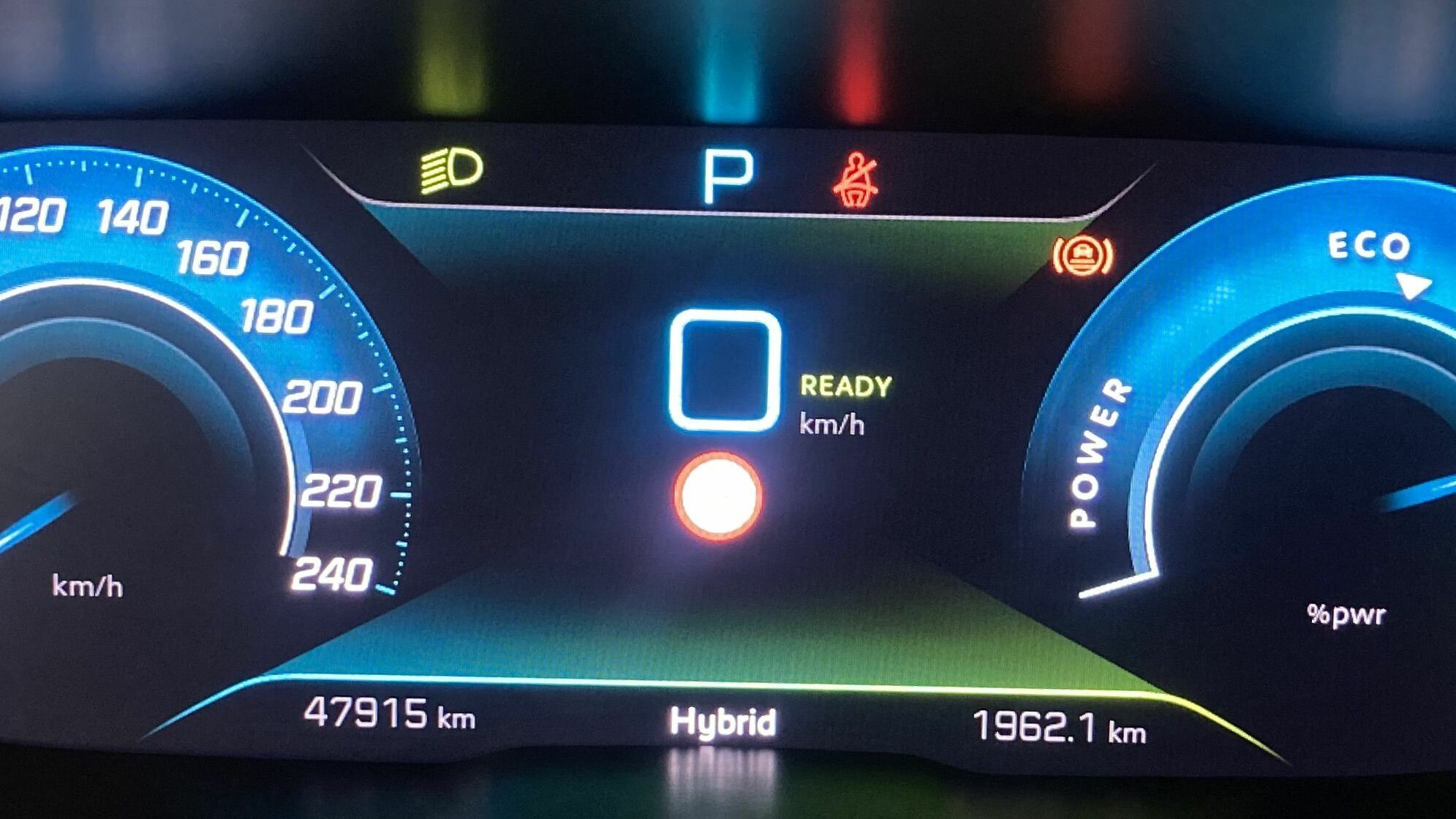 peugeot 3008 gt pack 1.6 HYBRID 300 EAT PHEV 2022 negro perla nera 17