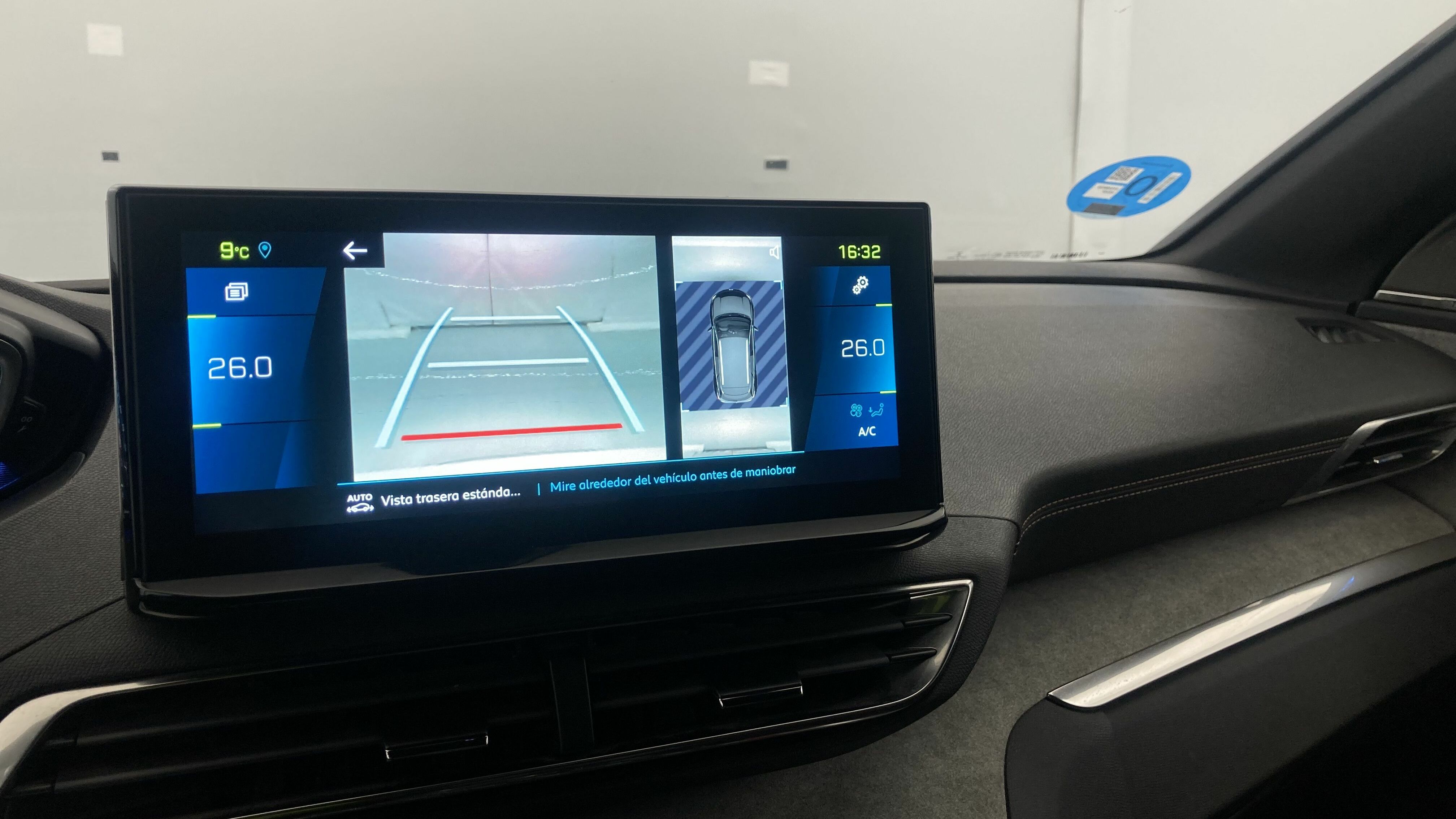 peugeot 3008 gt pack 1.6 HYBRID 300 EAT PHEV 2022 negro perla nera 18