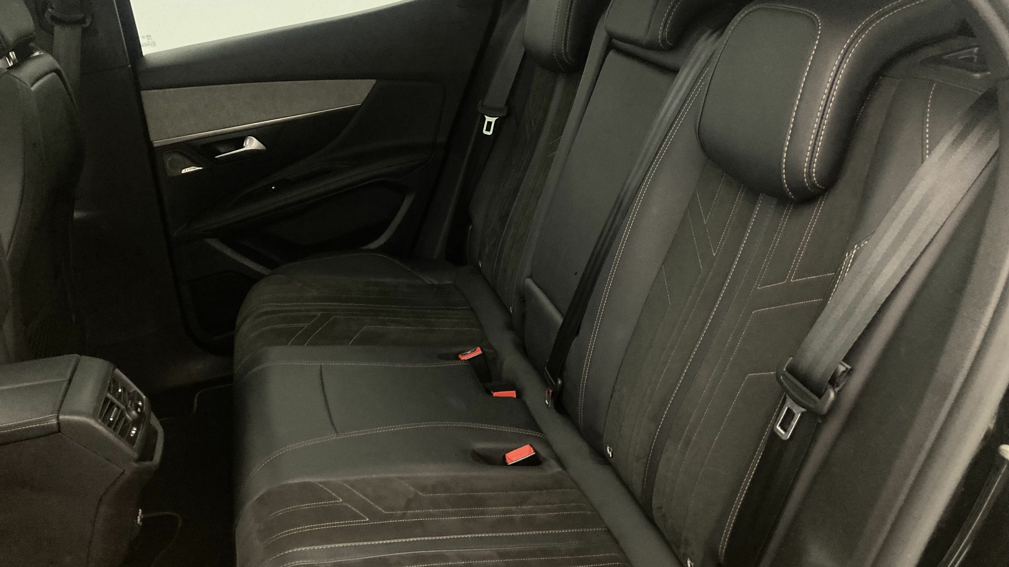 peugeot 3008 gt pack 1.6 HYBRID 300 EAT PHEV 2022 negro perla nera 20