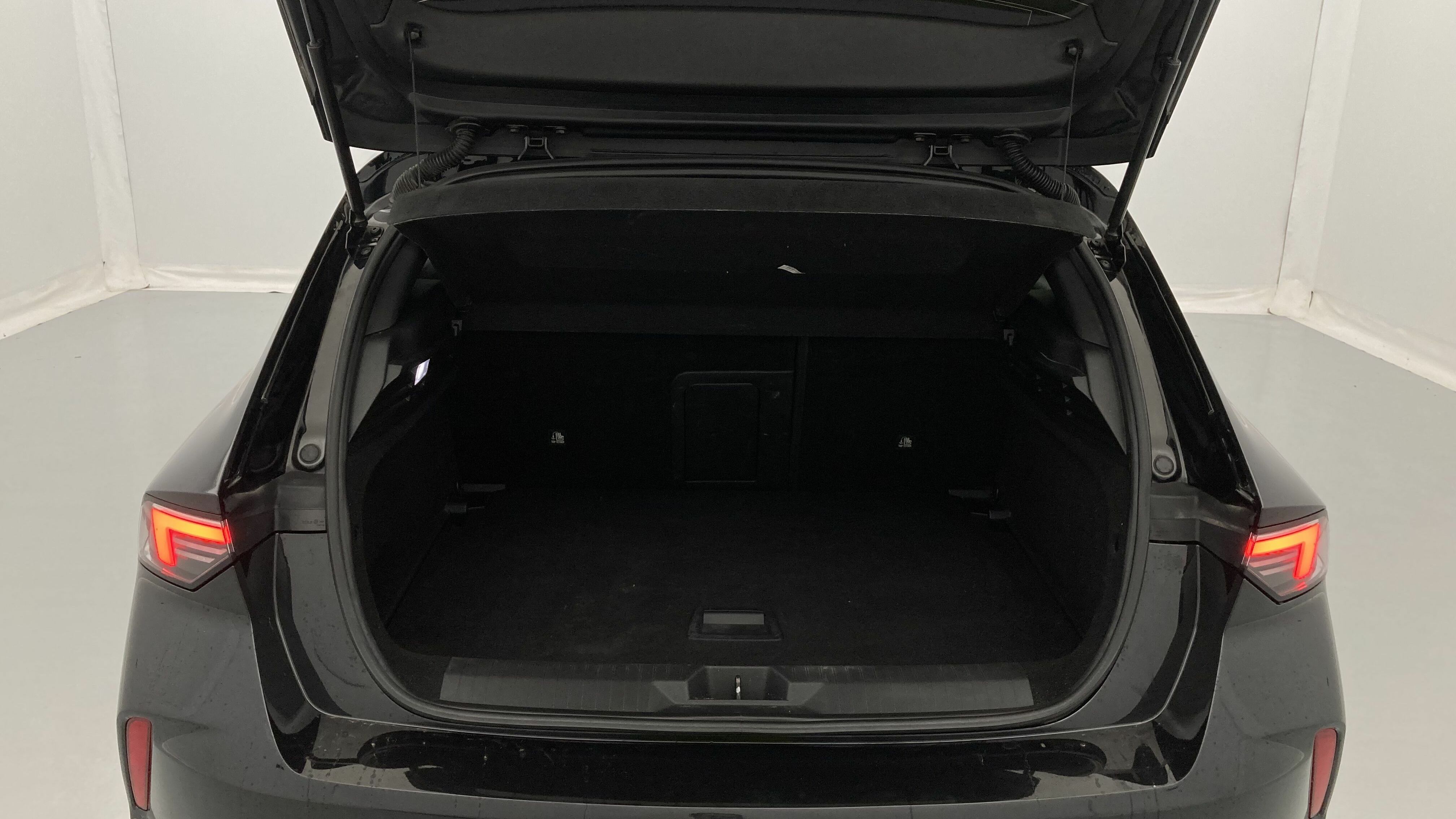 opel astra gs 1.2T 130 2023 karbon black 23