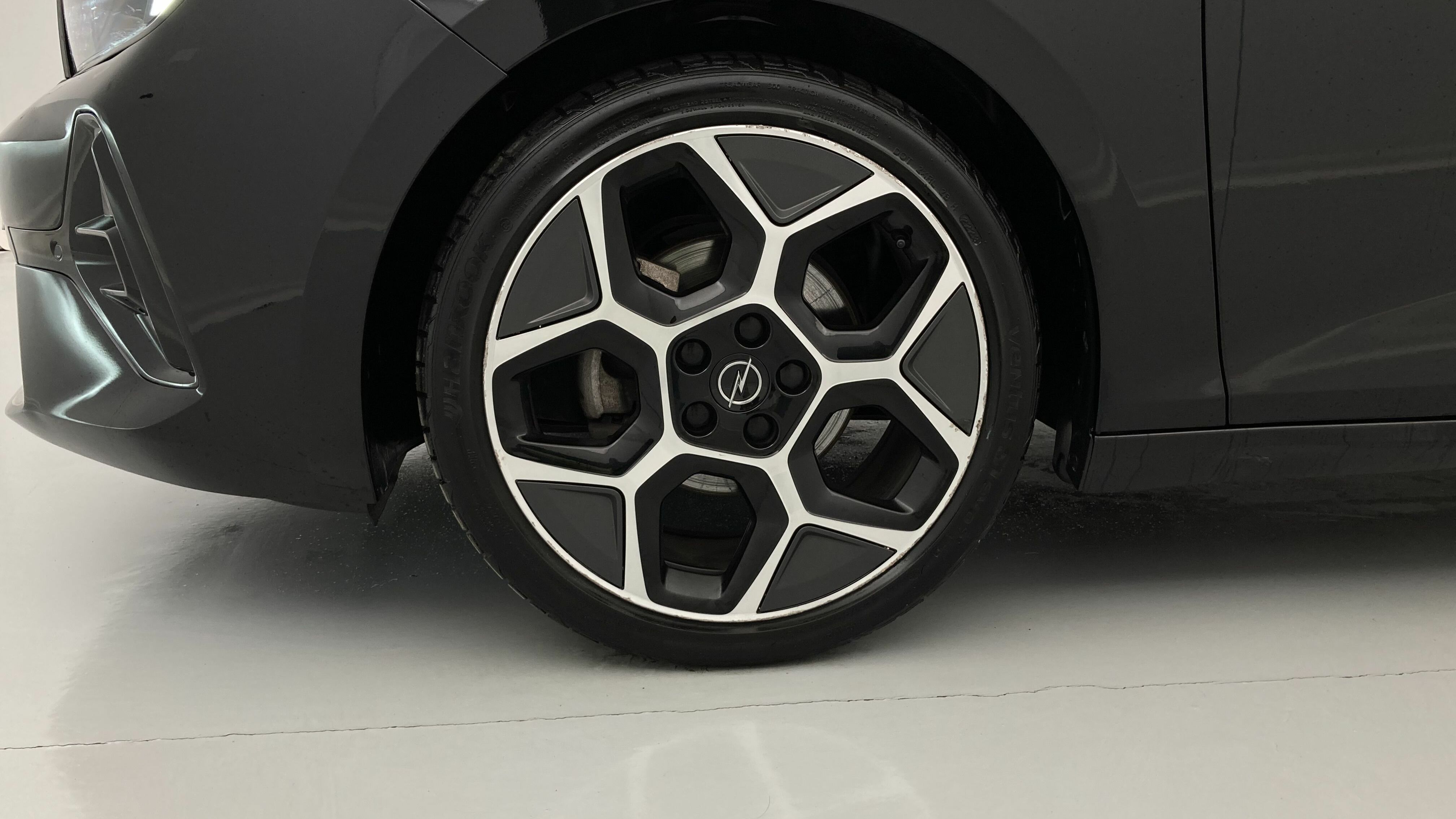 opel astra gs 1.2T 130 2023 karbon black 26