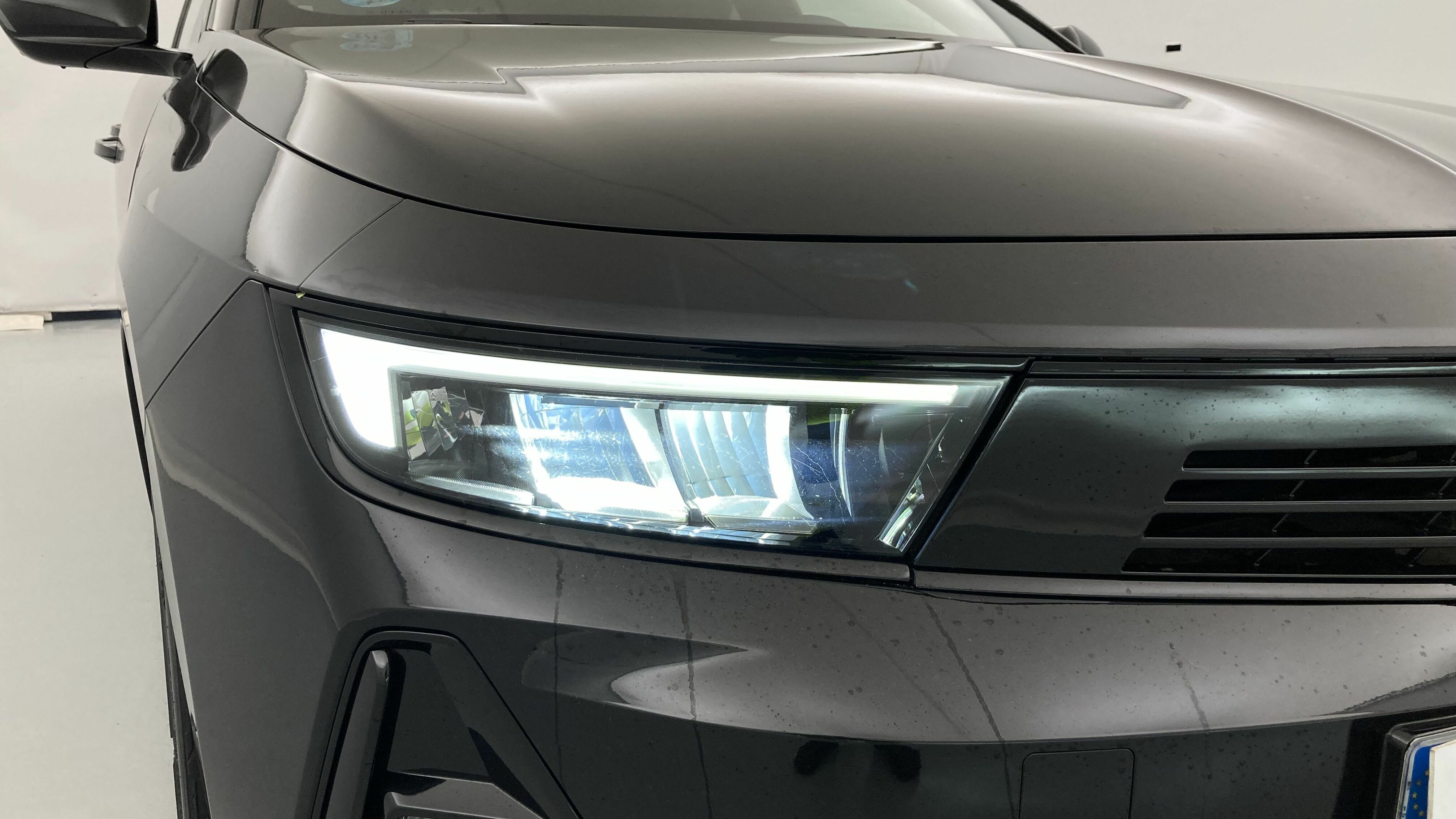 opel astra gs 1.2T 130 2023 karbon black 28