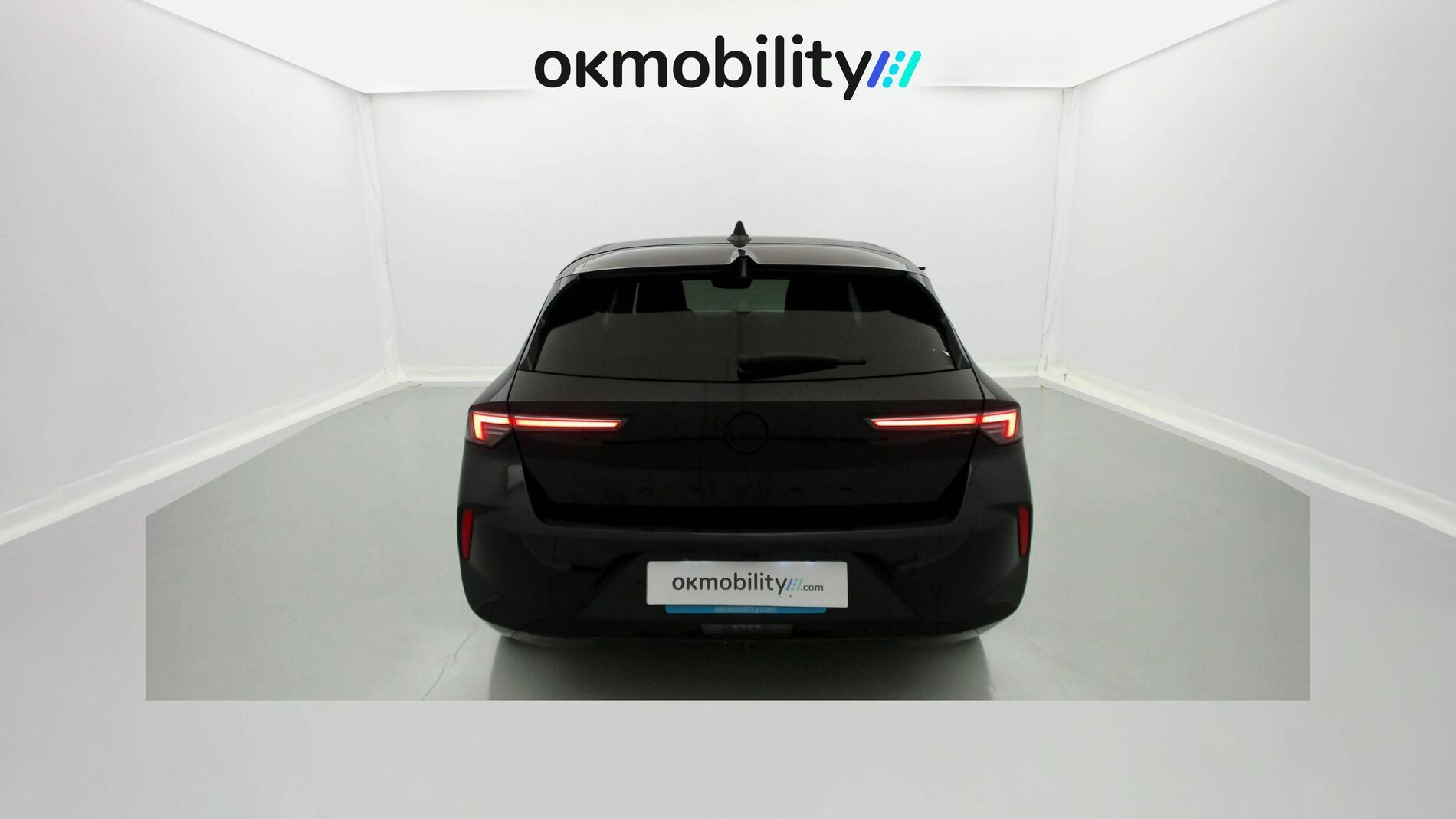 opel astra gs 1.2T 130 2023 karbon black 9