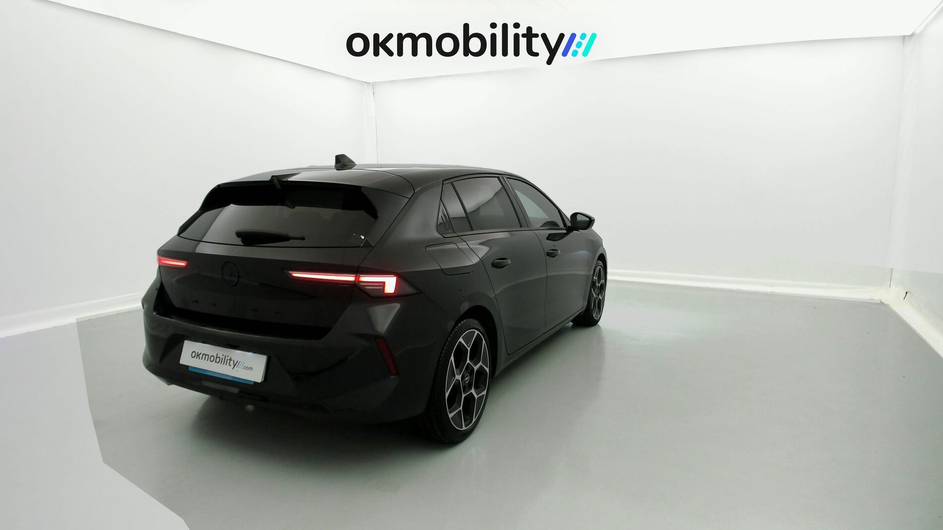 opel astra gs 1.2T 130 2023 karbon black 10