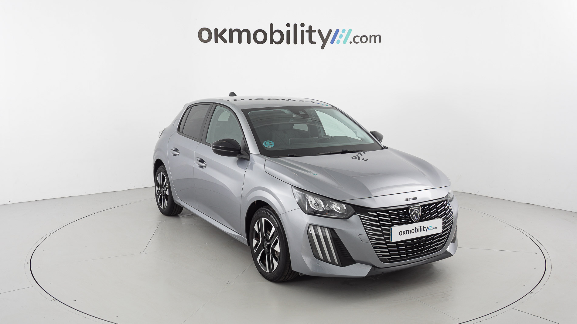 peugeot 208 allure 1.2 PURETECH 100 2024 gris artense 4