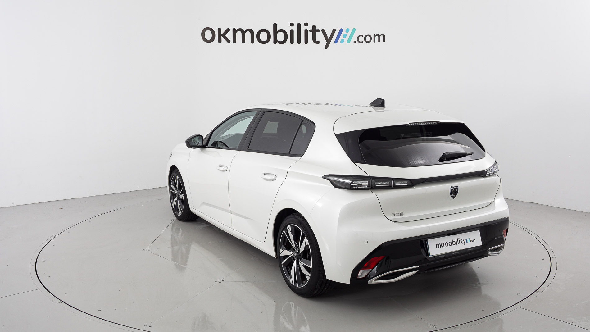 peugeot 308 allure 1.2 PURETECH 130 EAT 2023 blanco nacarado 10