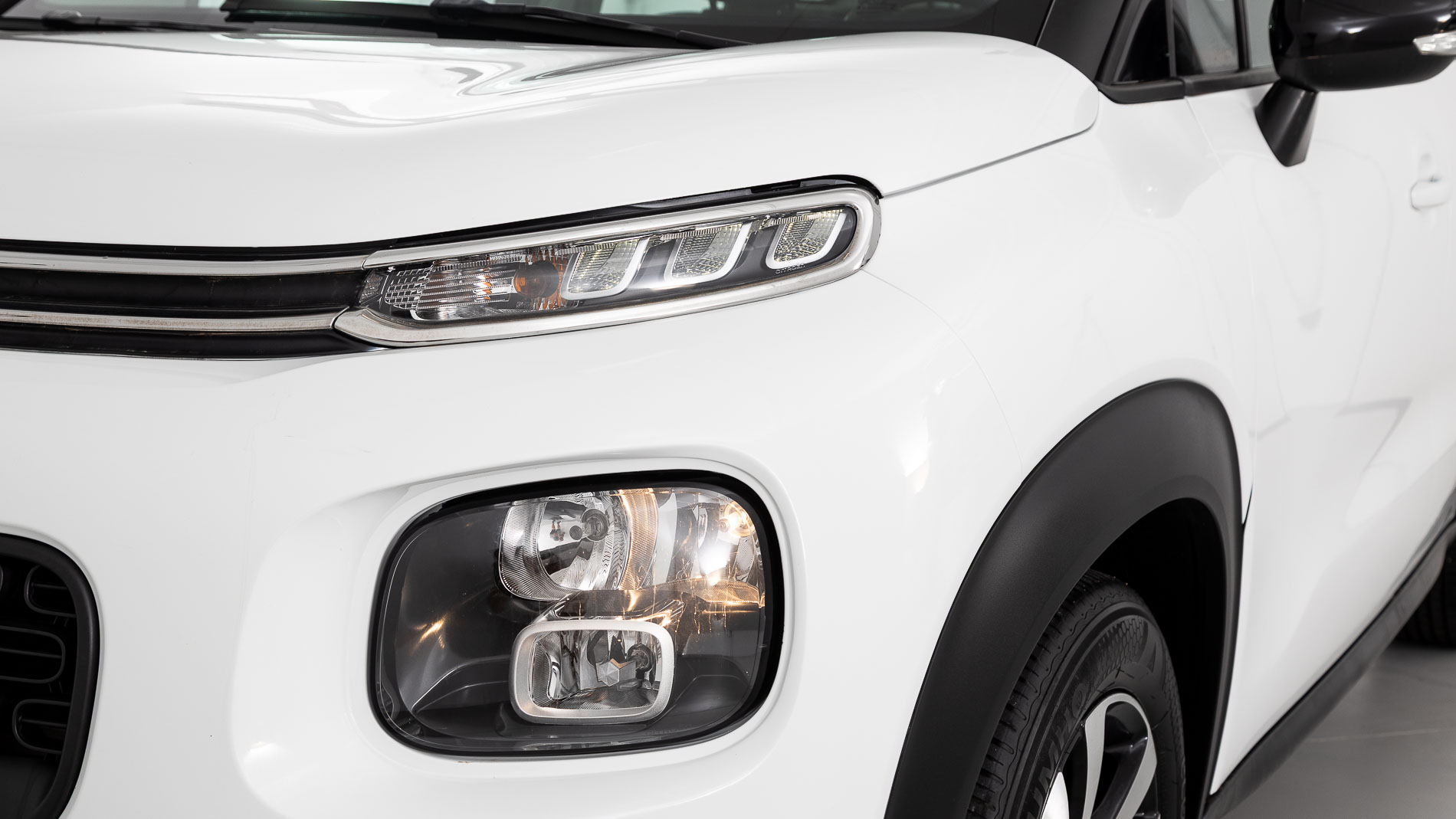 citroen c3 aircross feel pack 1.5 BLUEHDI 110 2017 blanco 30