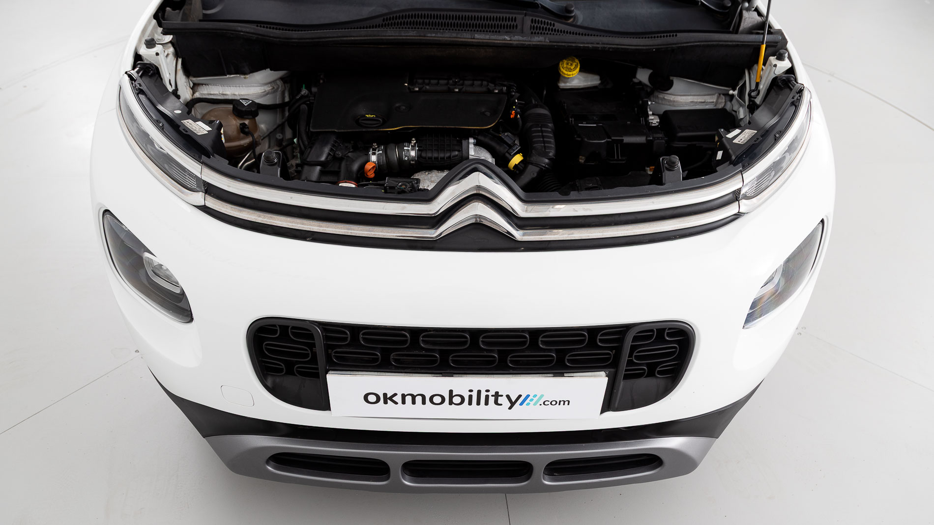 citroen c3 aircross feel pack 1.5 BLUEHDI 110 2017 blanco 33